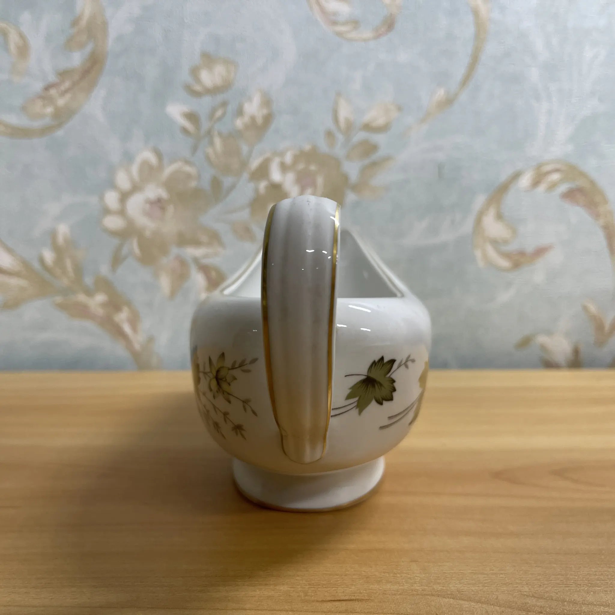 【复古】酱料船+茶托/ Royal Doulton / Larchmont /估计20c中后期/瓷器/英国/金彩