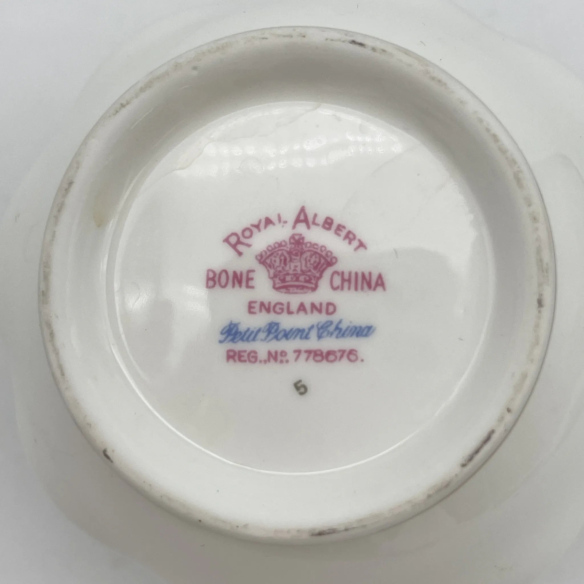 【复古】牛奶瓶/ Royal Albert / Petit Point /估计1930-70s / Bone China /英国/小波湾风