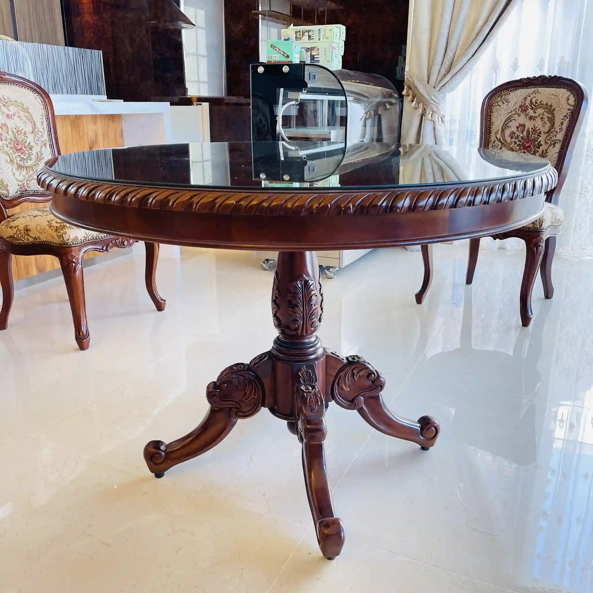 Antique dining table set / Italy