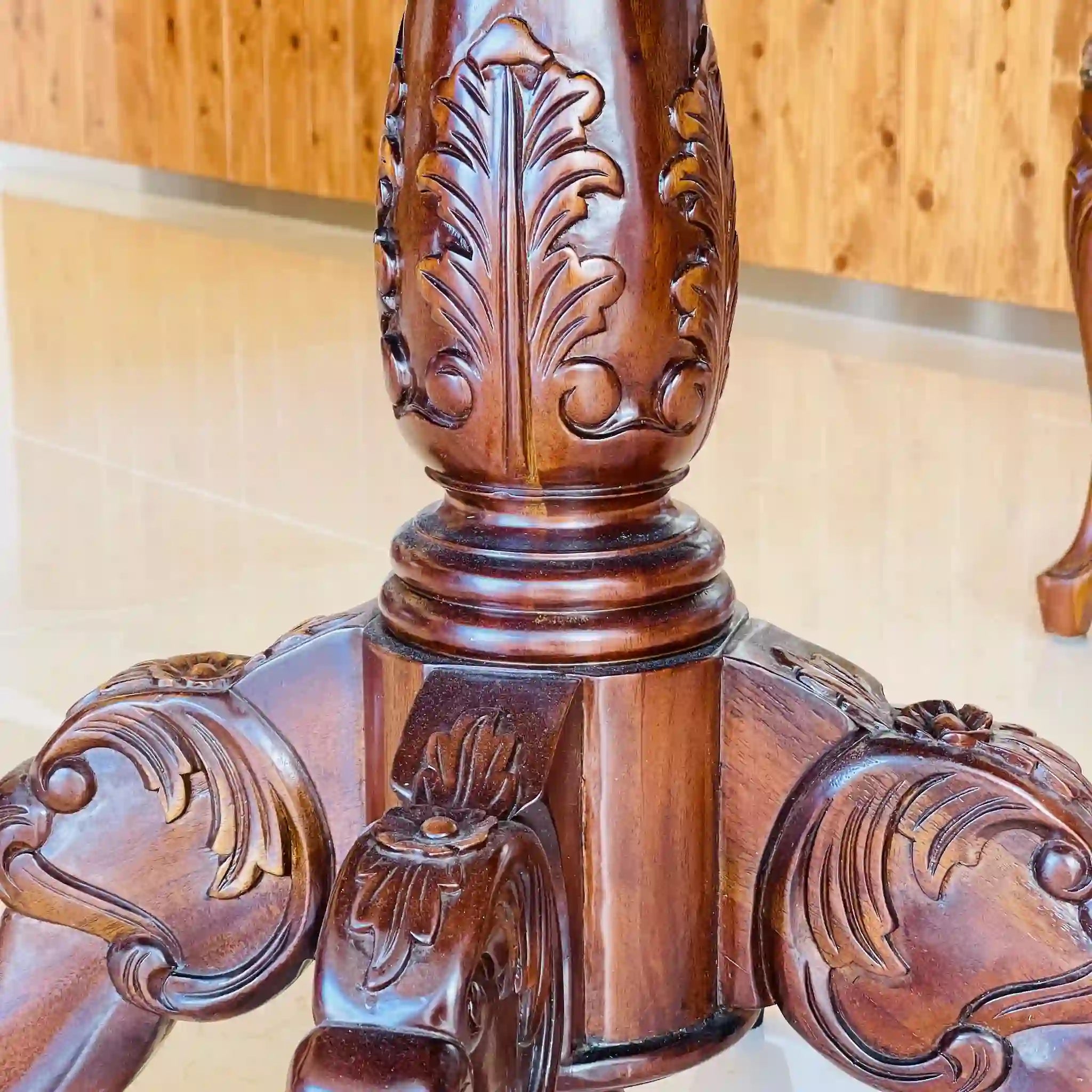 Antique dining table set / Italy