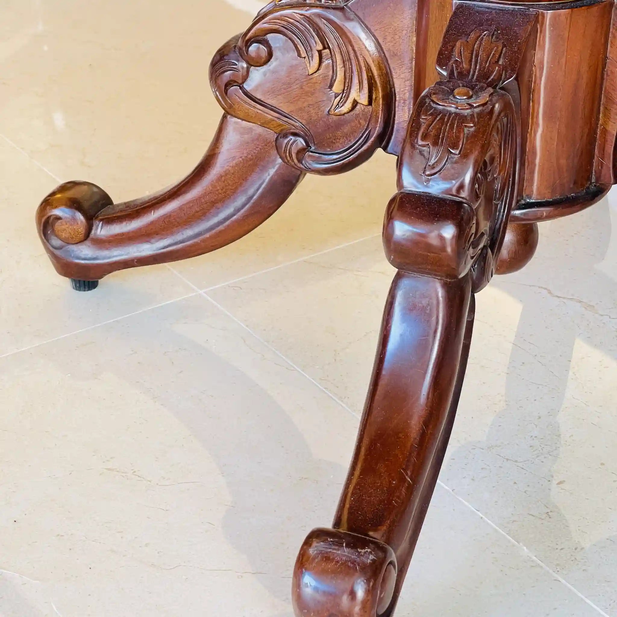 Antique dining table set / Italy