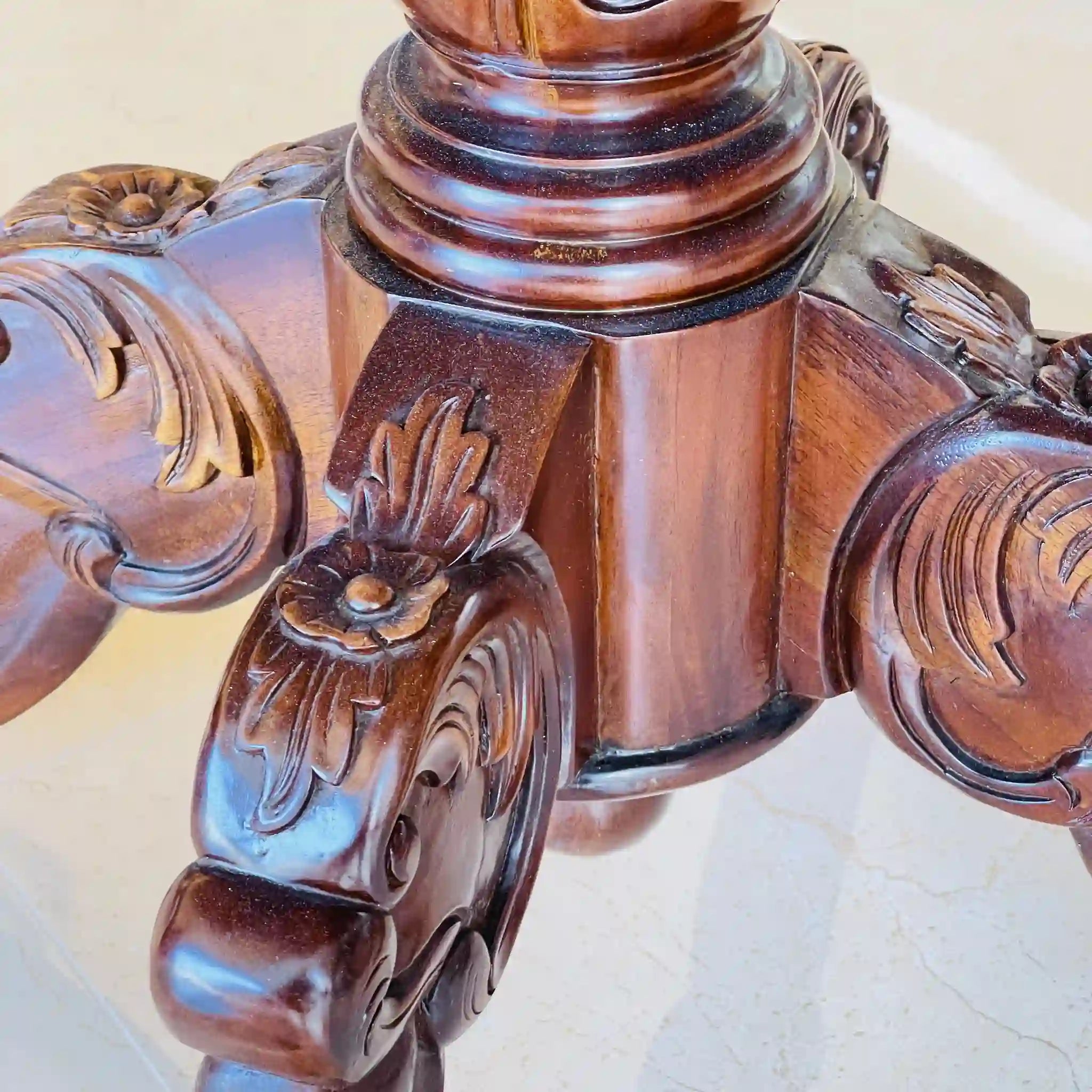 Antique dining table set / Italy