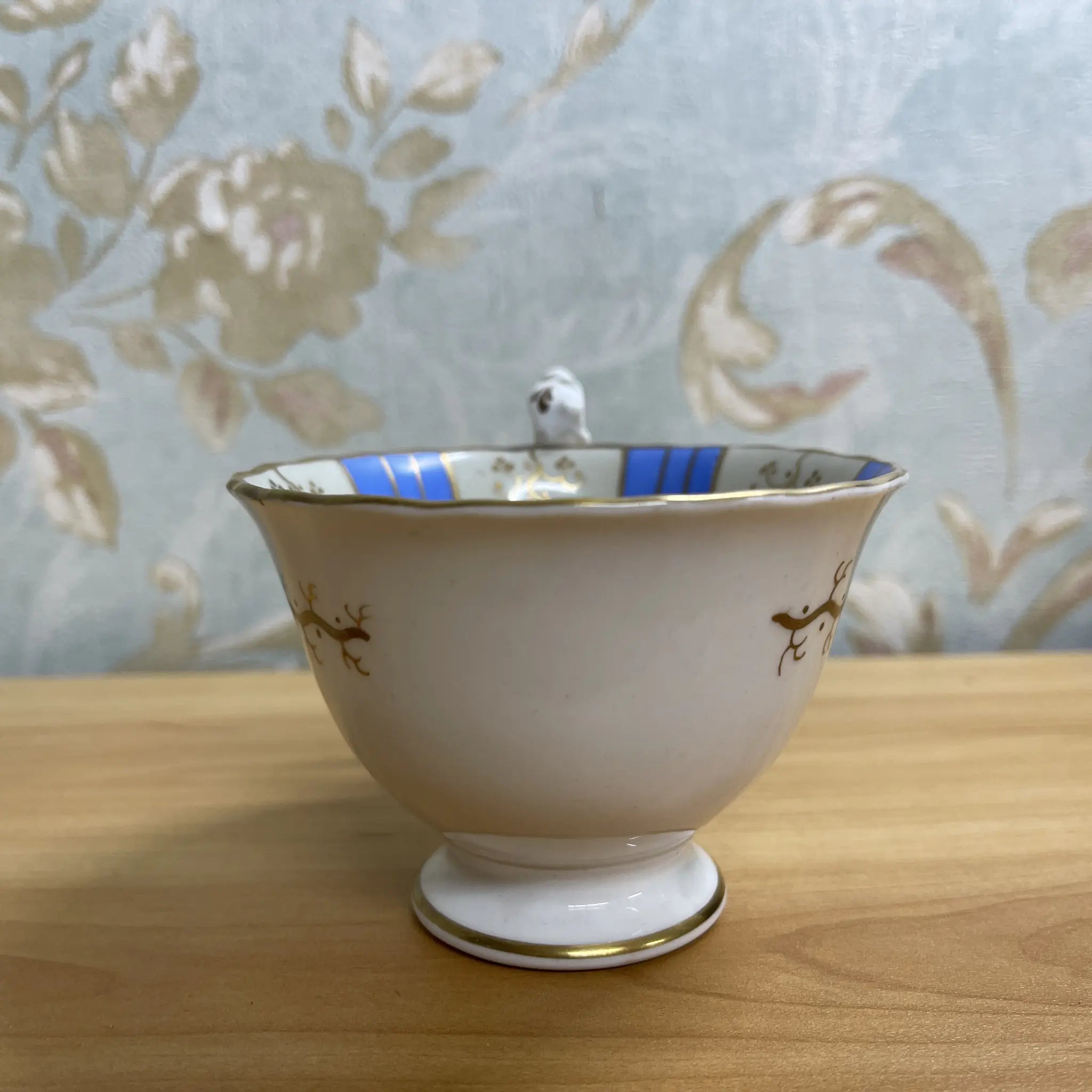 【古董】杯&碟子2p /推测19c后期/陶瓷器/金彩
