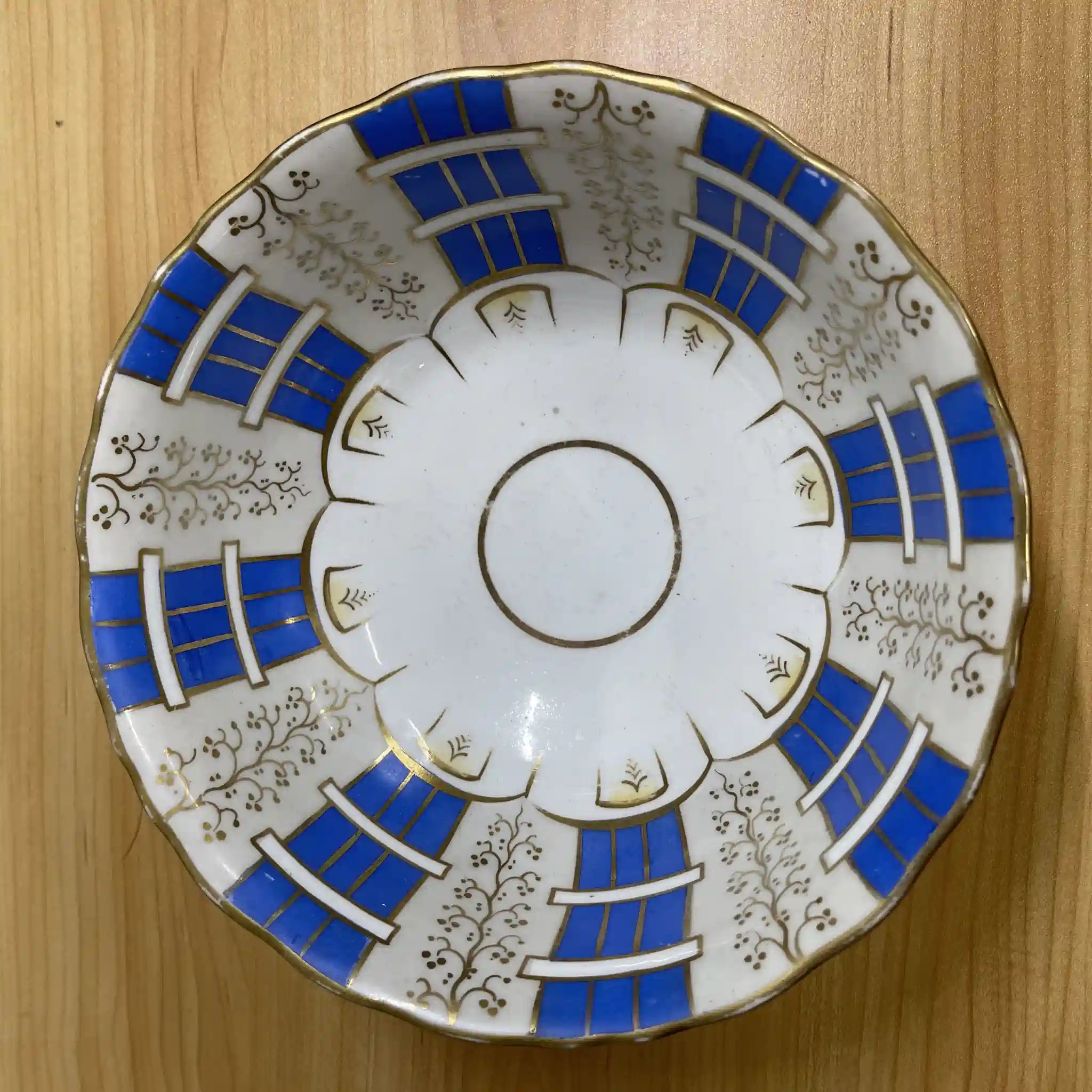 【アンティーク】 シリアルボウル (中鉢) / 推定19C後期 / 陶磁器 / 金彩