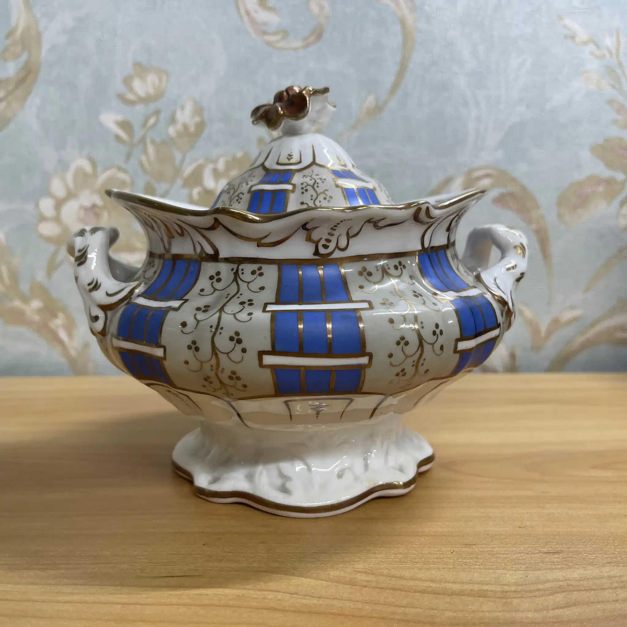 【アンティーク】 シュガーポット / 推定19C後期 / 陶磁器 / 金彩