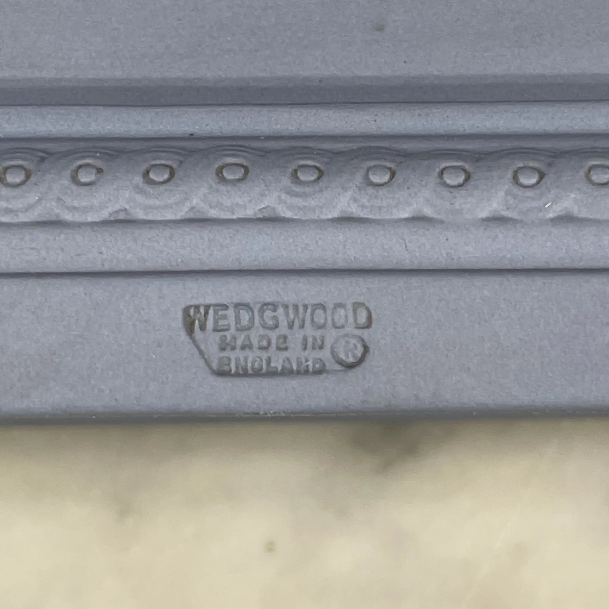 【アンティーク】 置き時計 / WEDGEWOOD(ウェッジウッド) / ジャスパーウェア / ストーンウェア / イギリス