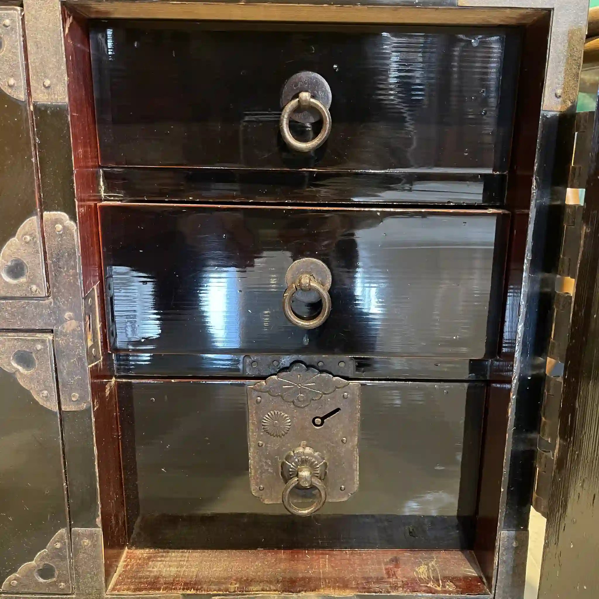 【アンティーク】 和箪笥 /