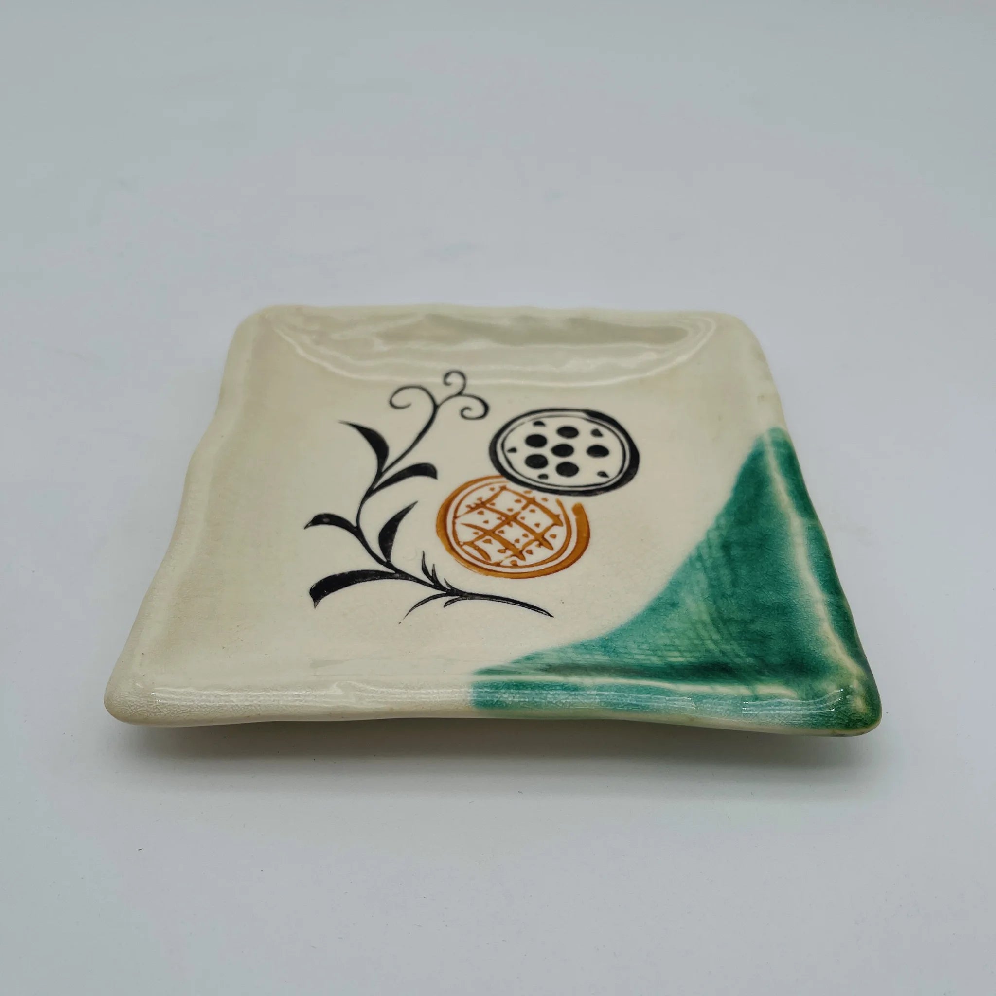 【リユース】 銘々皿 6P / 珠山作 / 織部焼 / 陶器 / 日本 / 箱付き