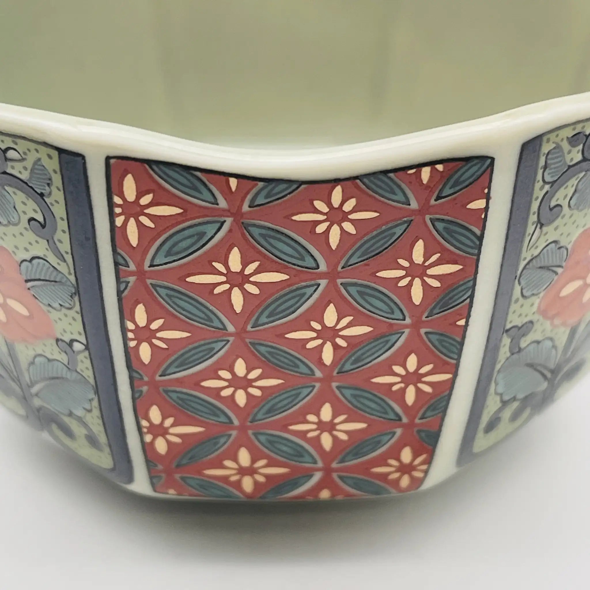 【リユース】 角小付揃 5P / 華花紋 有田焼 波佐見 / 磁器 / 日本 / 八角形 / 箱付き