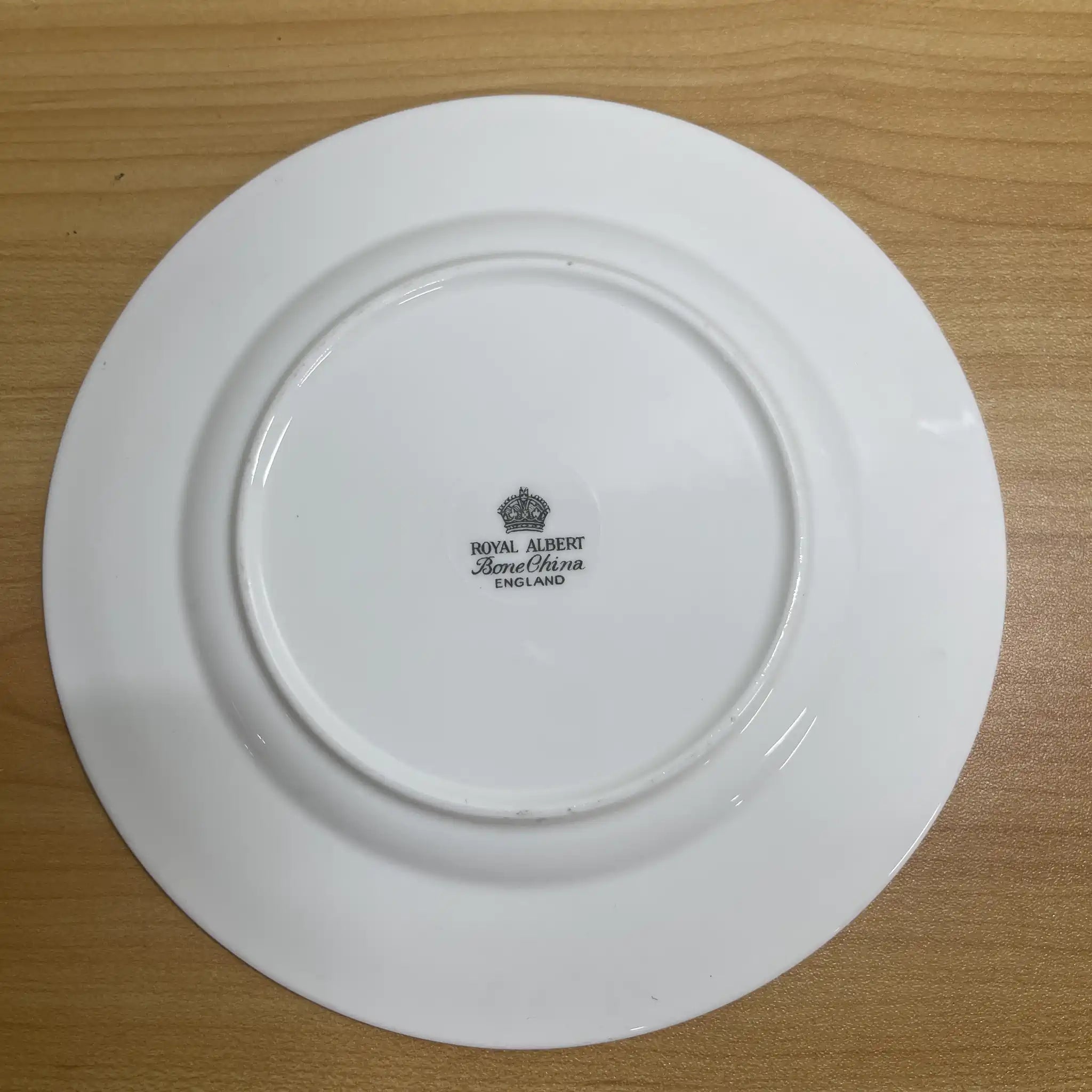 【复古】三重奏+甜点盘/ Royal Albert / Masquerade /估计20c中期/ Bone China /英国/黑玫瑰