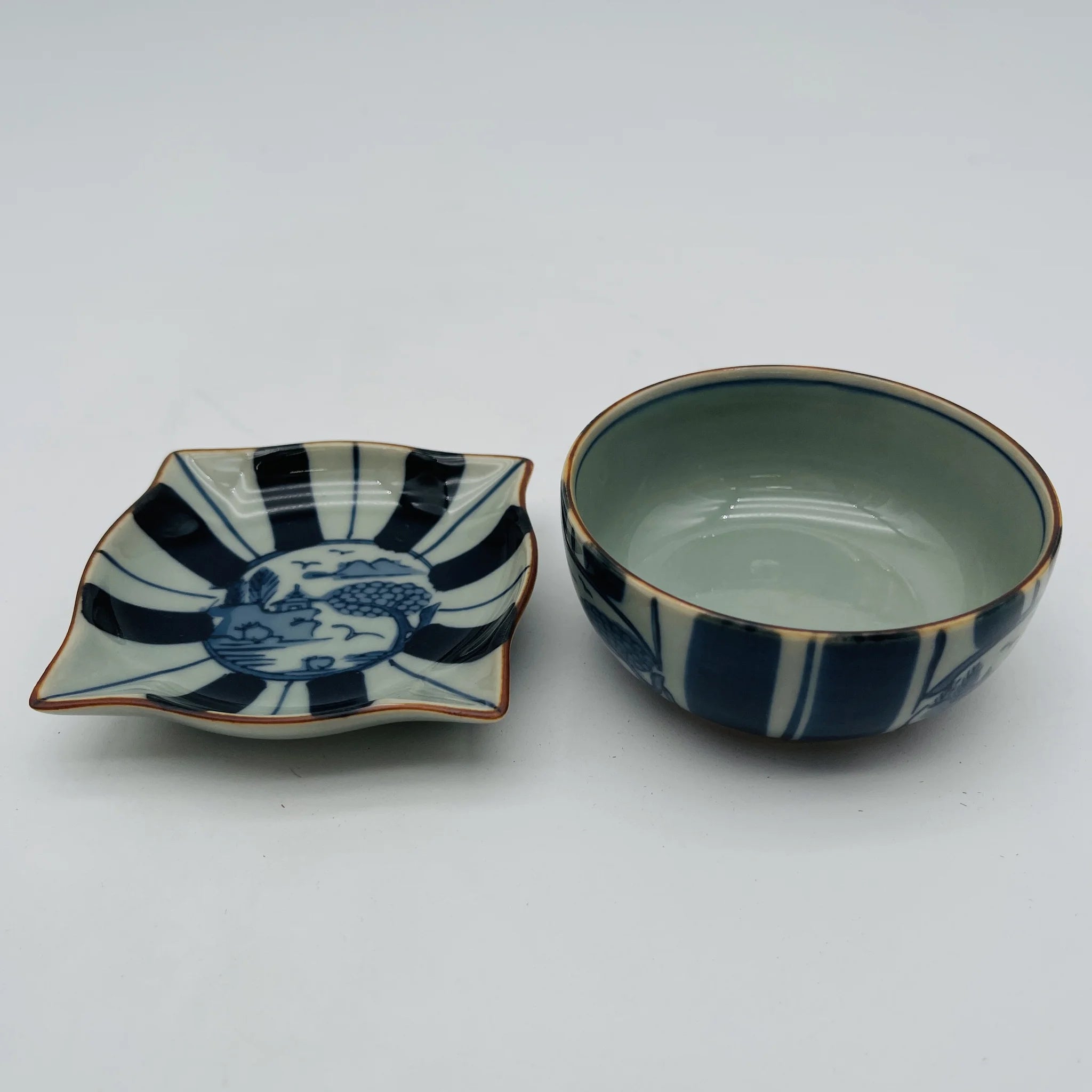 【リユース】 小料理揃 / 清秀窯 / 京古染 有田焼 / 日本 / 箱付き