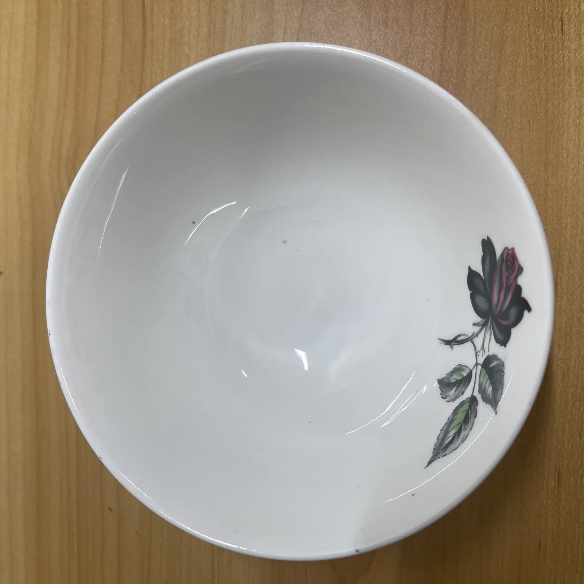 【复古】咖啡杯/ Royal Albert / Masquerade /估计20c中期/ Bone China /英国/黑玫瑰