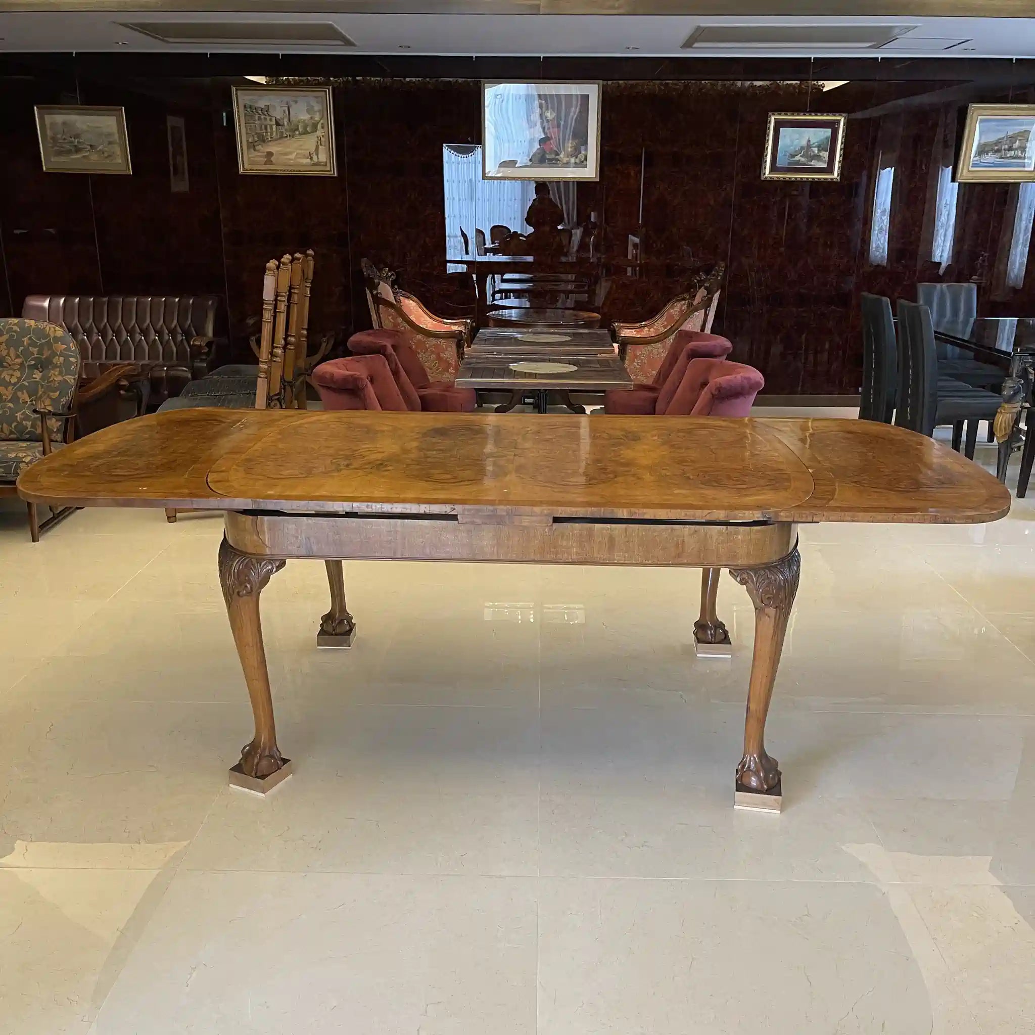 古董餐桌椅套裝/可伸縮餐桌和扶手椅