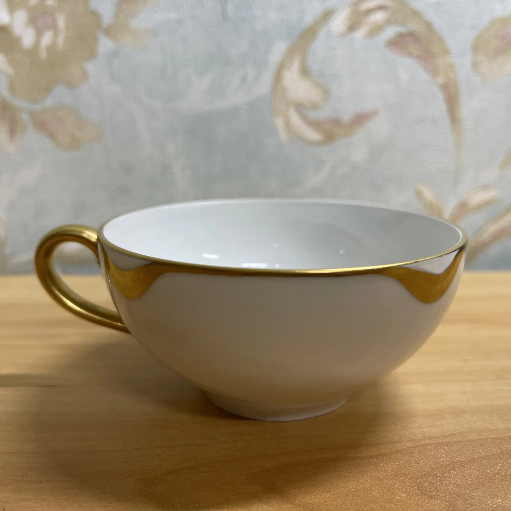 【古董】三重奏(茶杯&茶托+甜点盘)+茶托