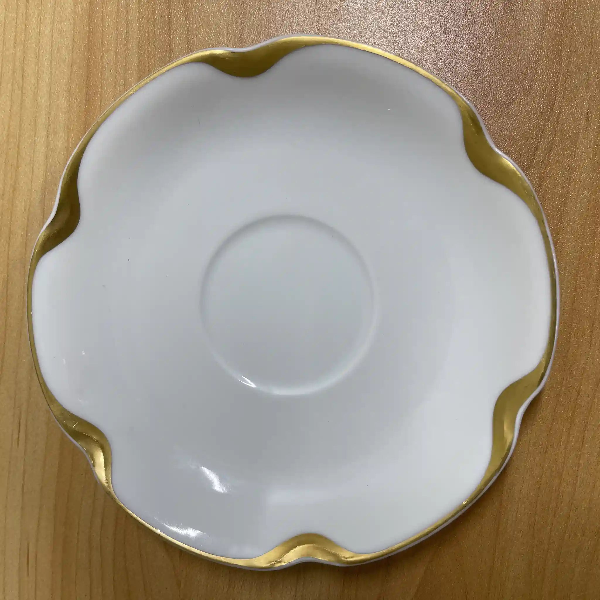 【古董】三重奏(茶杯&茶托+甜点盘)+茶托