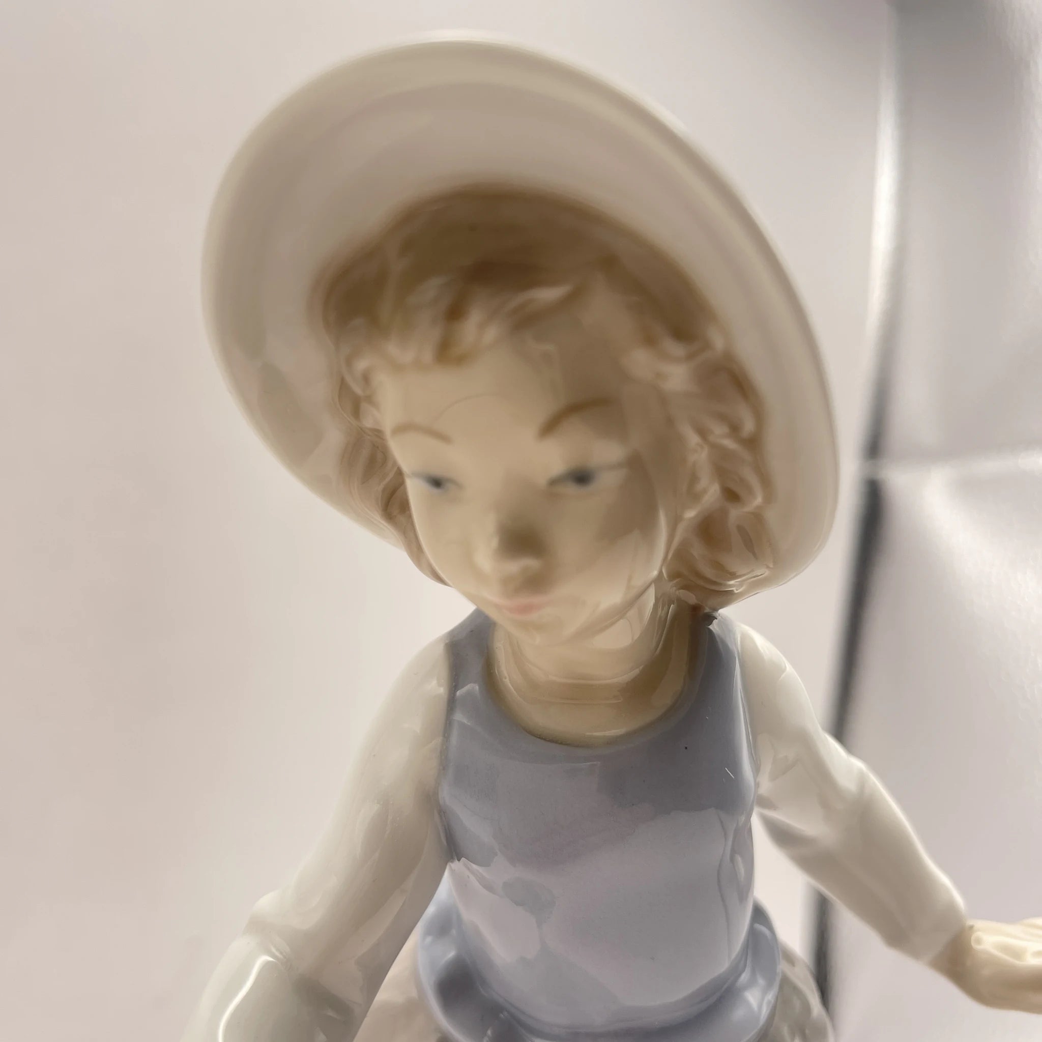 【リユース】 フィギュリン人形 / NAO by Lladro(ナオ バイ リヤドロ) / 1980年代 / スペイン