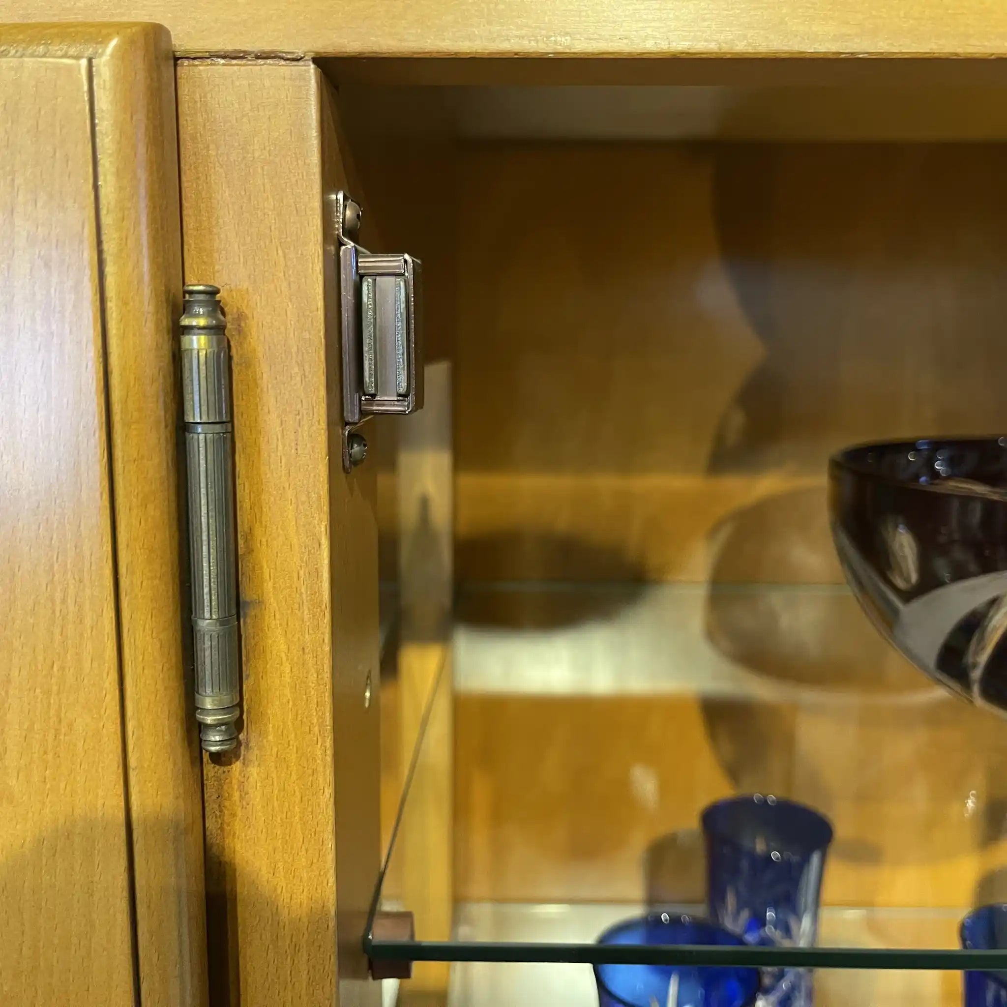 【リユース】 ディスプレイケース / カリモク家具 / 木製 / 日本