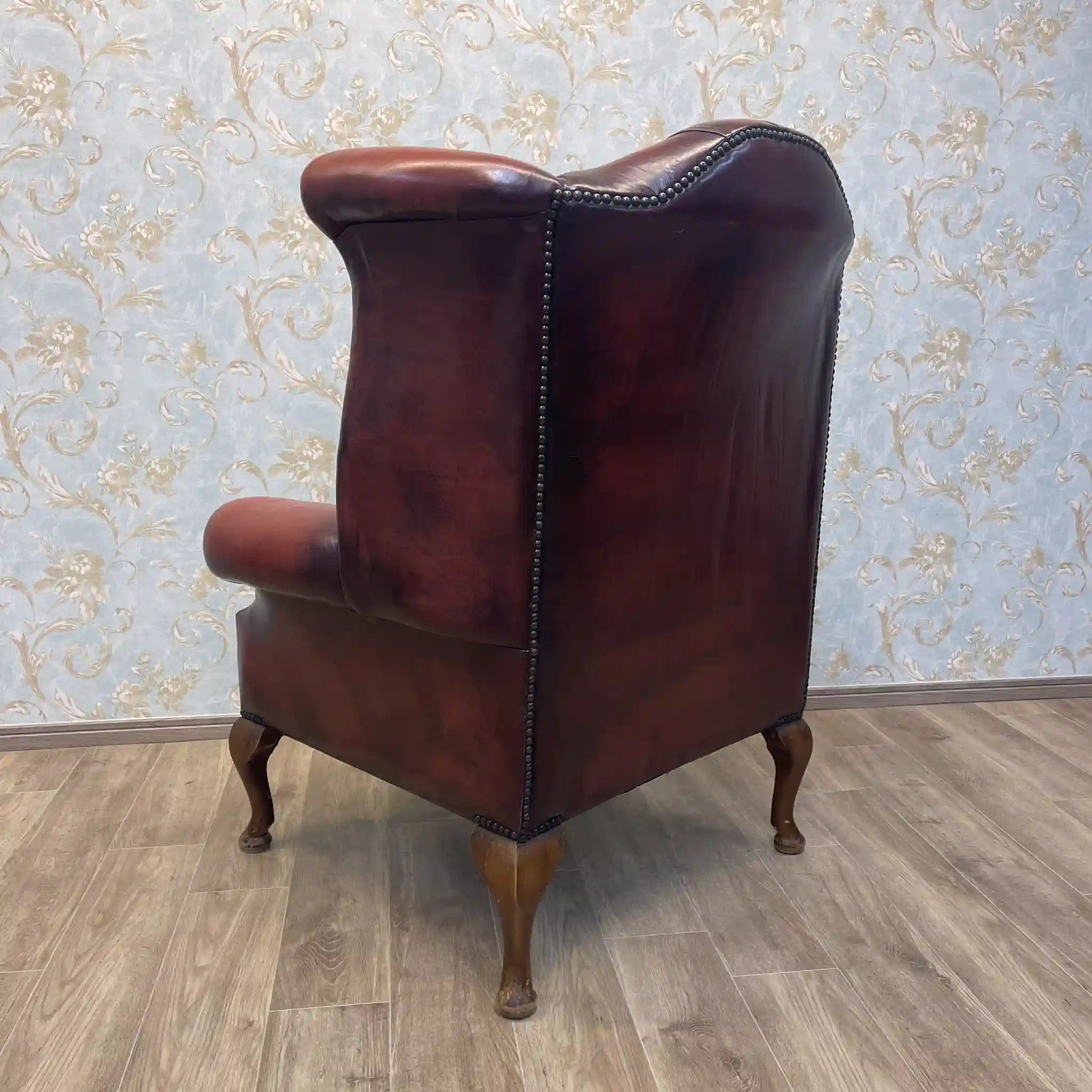 【アンティーク】 チェスターフィールドチェア / 20世紀後期(推定) / 本革 / イギリス / ボタン締め, 飾り鋲, 総革張り
