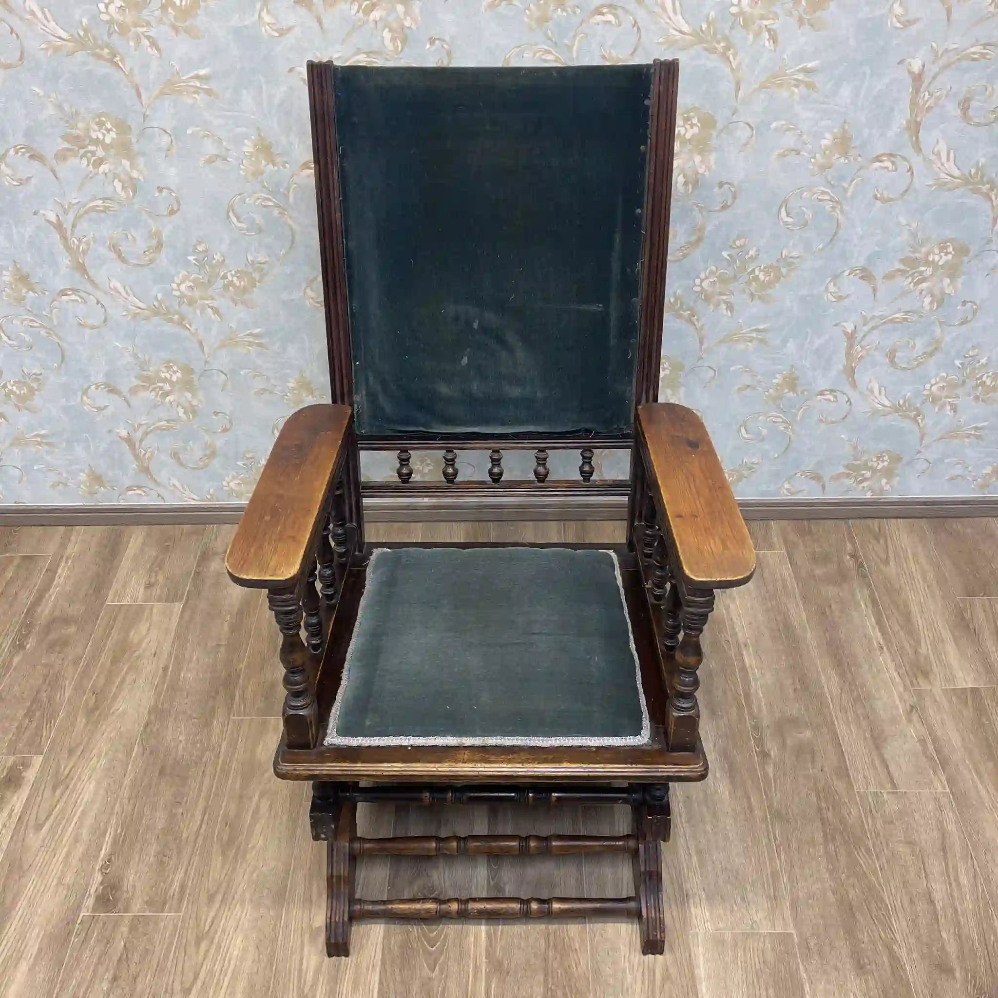 【アンティーク】 ロッキングチェア / 挽物細工,ターニング,スプリング機構