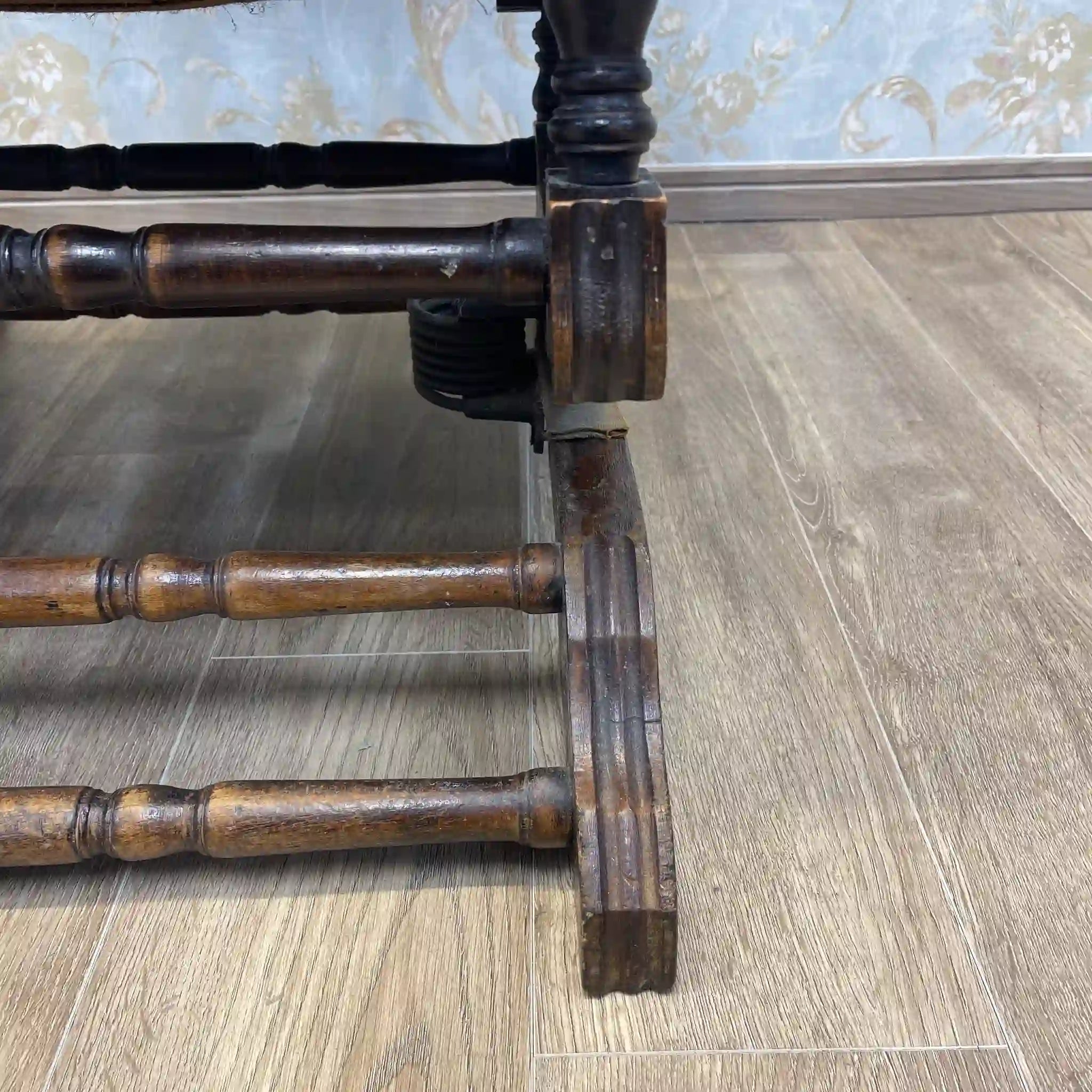 【アンティーク】 ロッキングチェア / 挽物細工,ターニング,スプリング機構