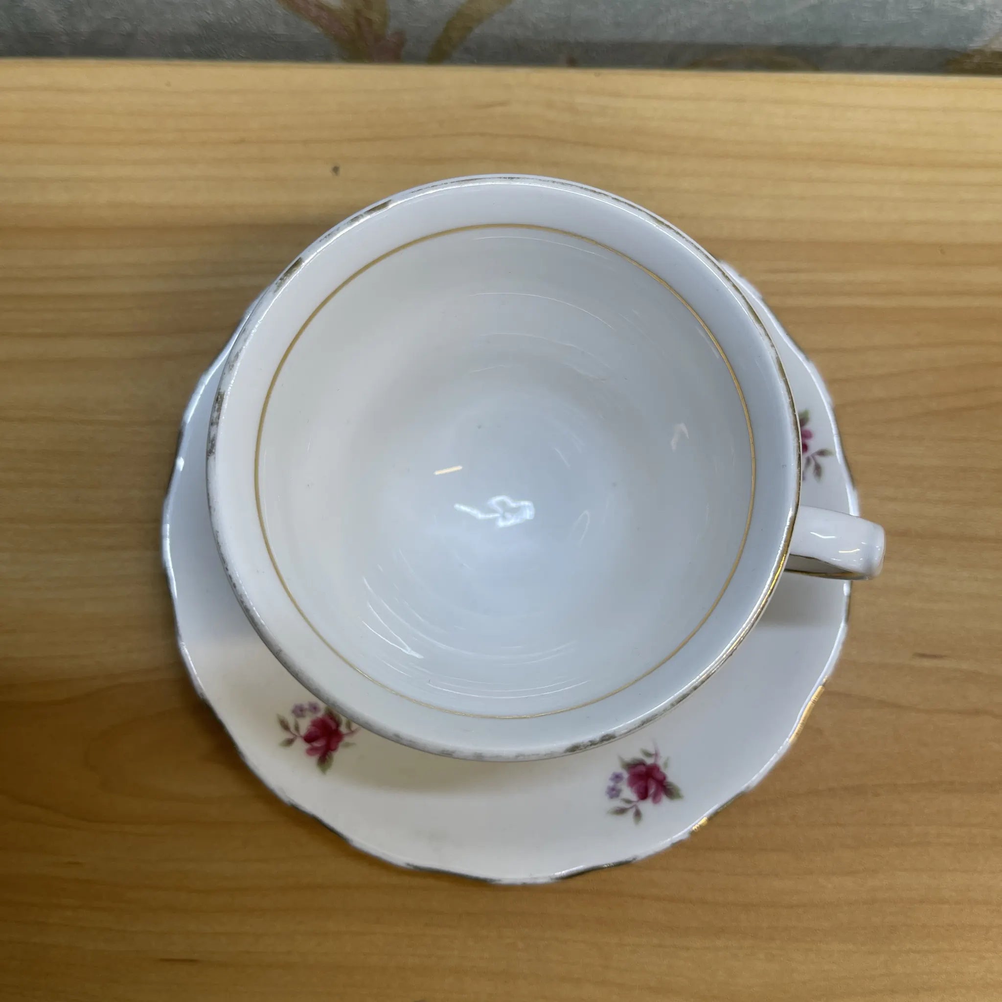 【ビンテージ】 カップ&ソーサー / Crown Royal / 推定20C中頃 / Bone China / イギリス / 薔薇, 金彩