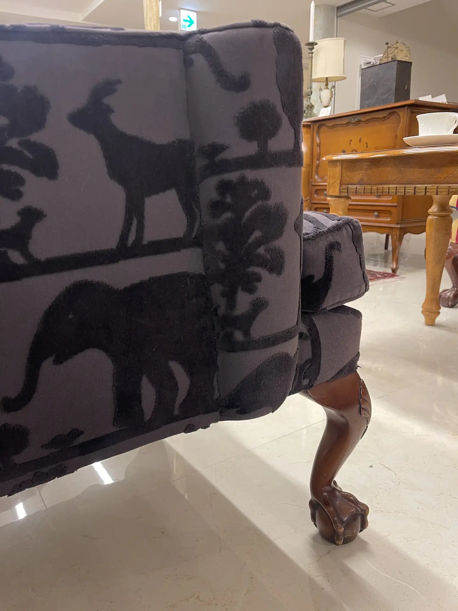 【アンティーク】 ウィングソファ 1P / ジョージアン様式 / 20世紀後期(推定) / ビーチ材 / イギリス / アニマルプリント, クロウ&ボールフット