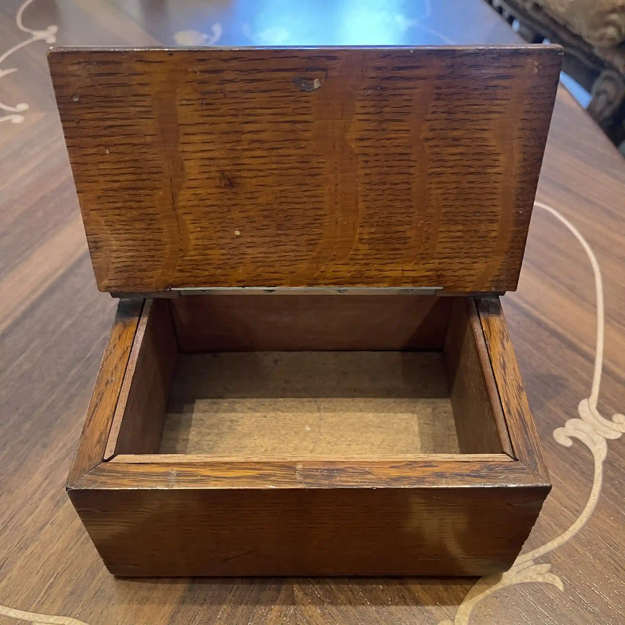 【アンティーク】 木製ドリンクボックス / イギリス直輸入