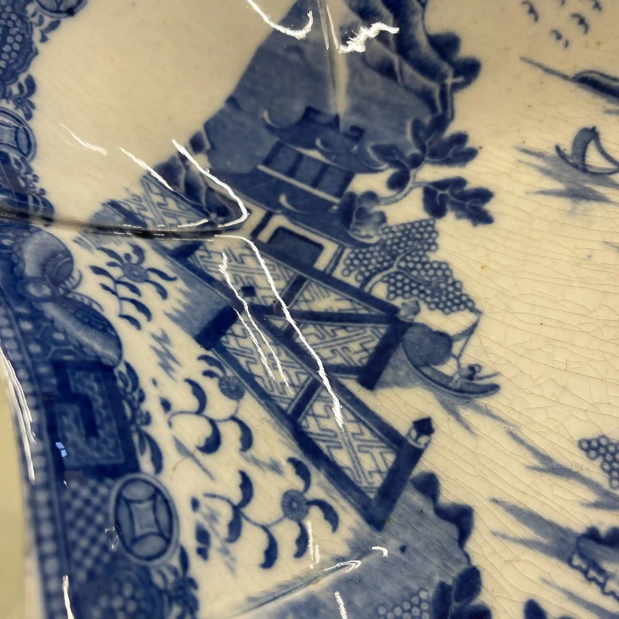 古董德文郡瓷盤(碟)/ 斯波德/ 藍色意大利/ 約1800年/ 英國/ 藍色柳樹圖案,帶凹槽