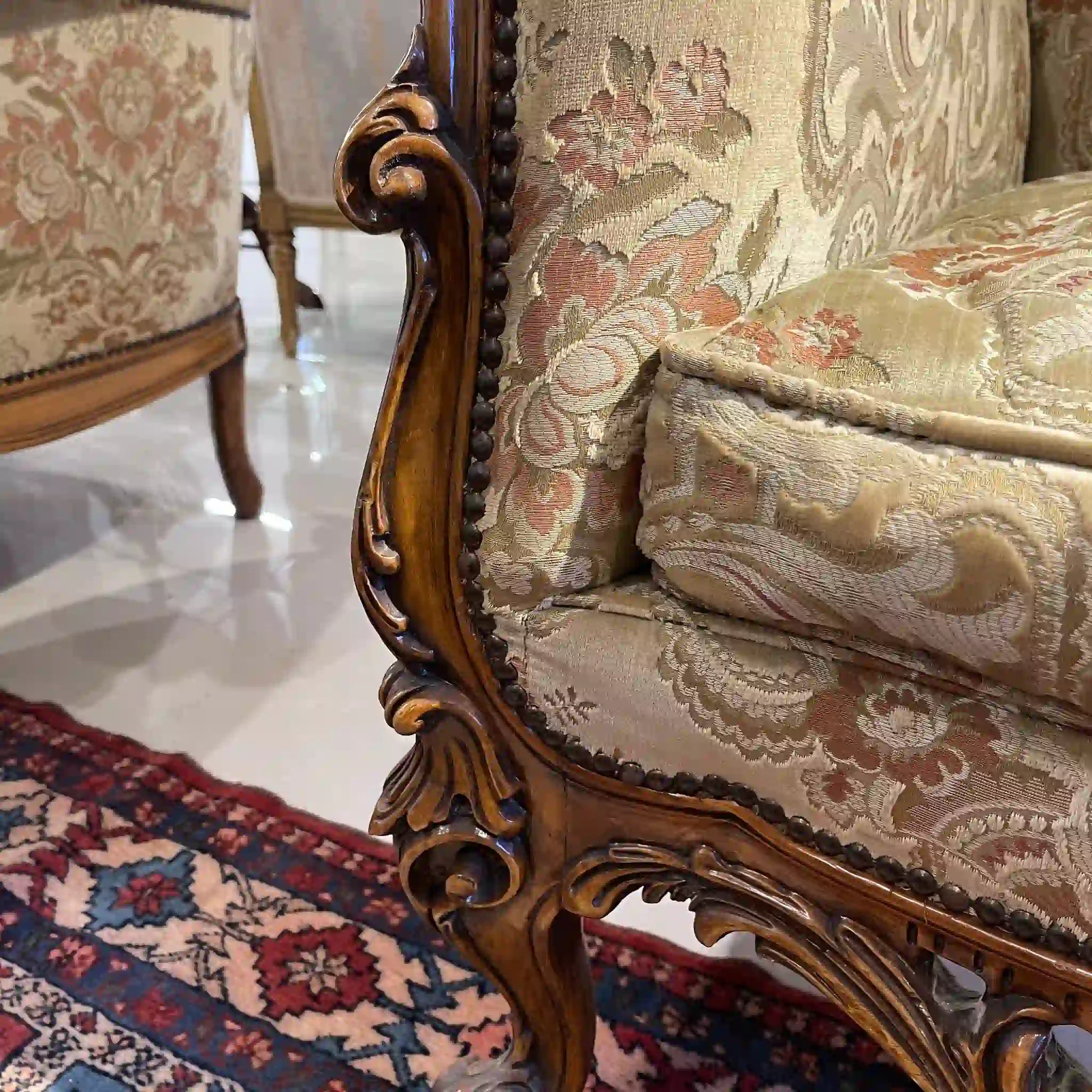 【リユース】 ソファセット / 天然木 / イタリア / アンティーク調,ロココ様式ハンドカービング,金華山織