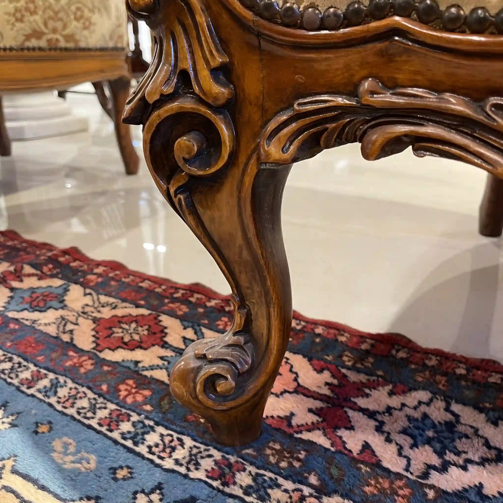 【リユース】 ソファセット / 天然木 / イタリア / アンティーク調,ロココ様式ハンドカービング,金華山織