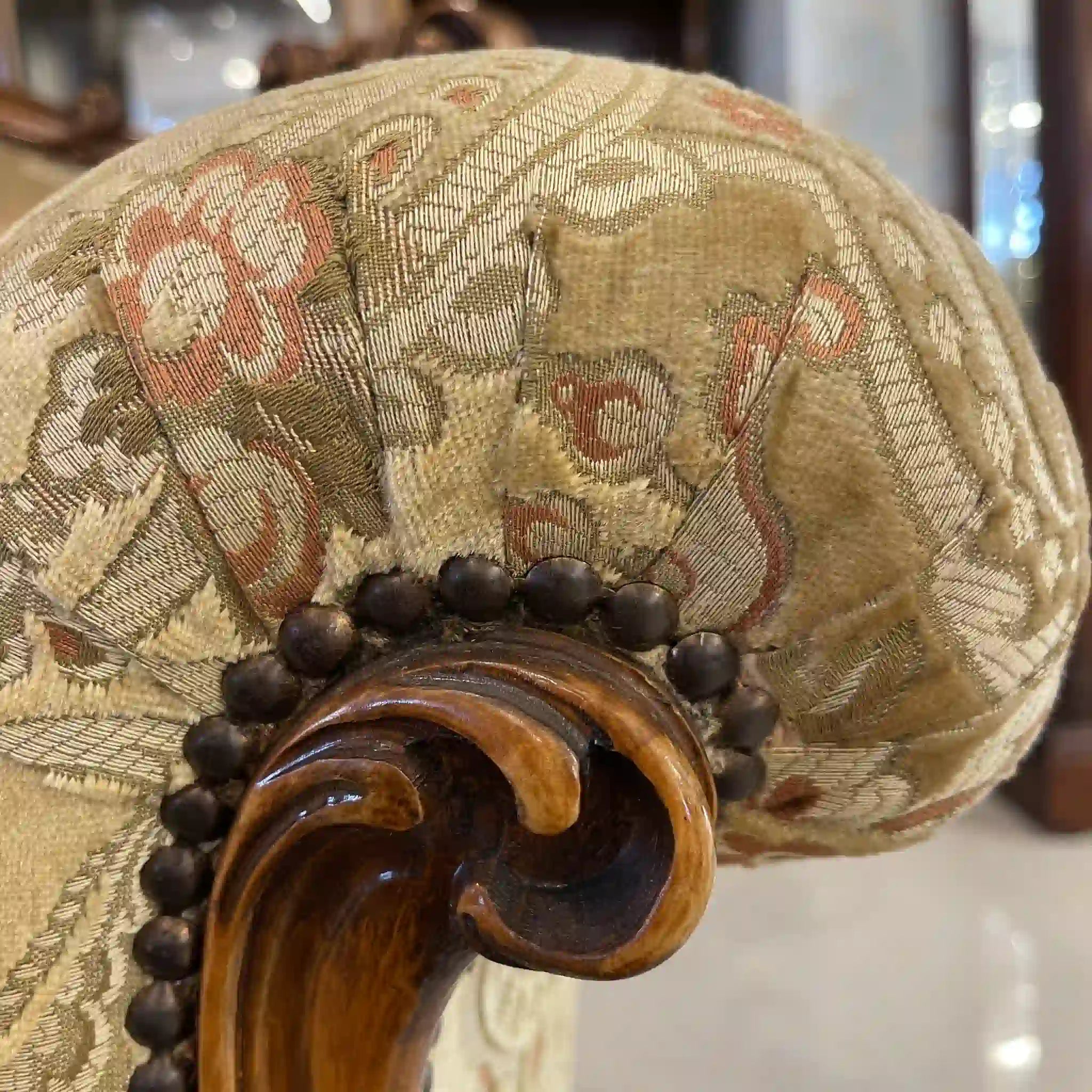 【リユース】 ソファセット / 天然木 / イタリア / アンティーク調,ロココ様式ハンドカービング,金華山織