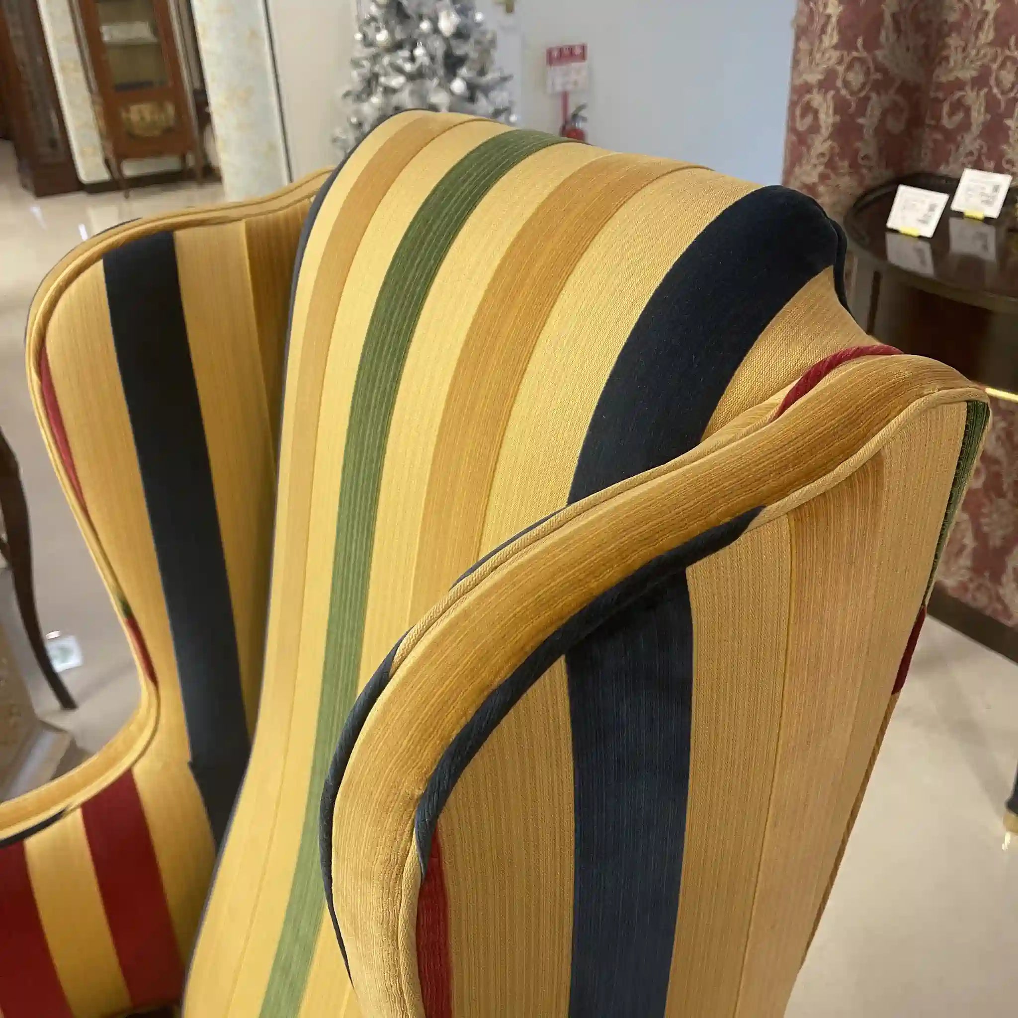 【アンティーク】 ウィングソファ 1P / ジョージアン様式 / 20世紀後期(推定) / ビーチ材 / イギリス / マルチストライプ柄, クロウ&ボールフット