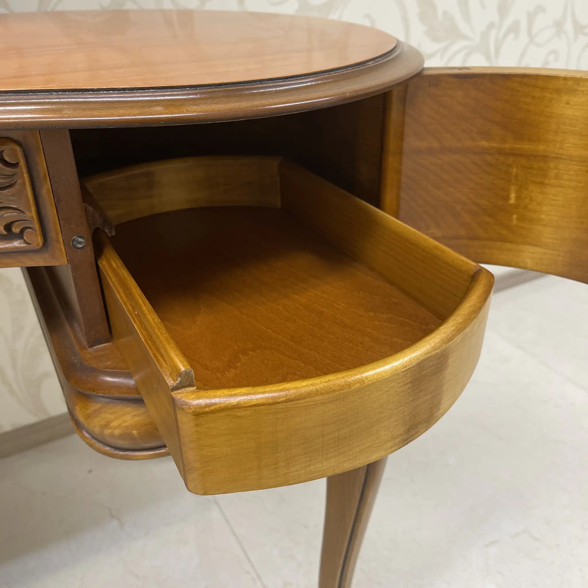 【リユース】 ドレッサー