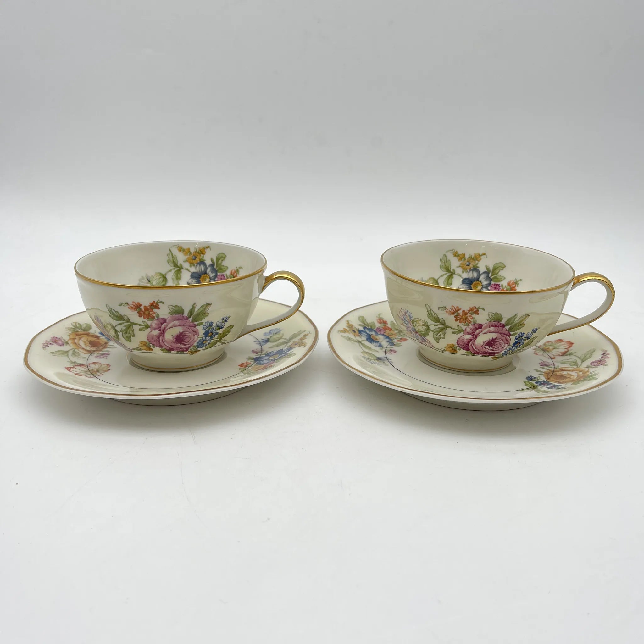 【古董】茶杯&茶托2p / Theodore Haviland(西奥多阿比兰)/ Nosegay /估计20c早中期/瓷器/法国/花束,金色