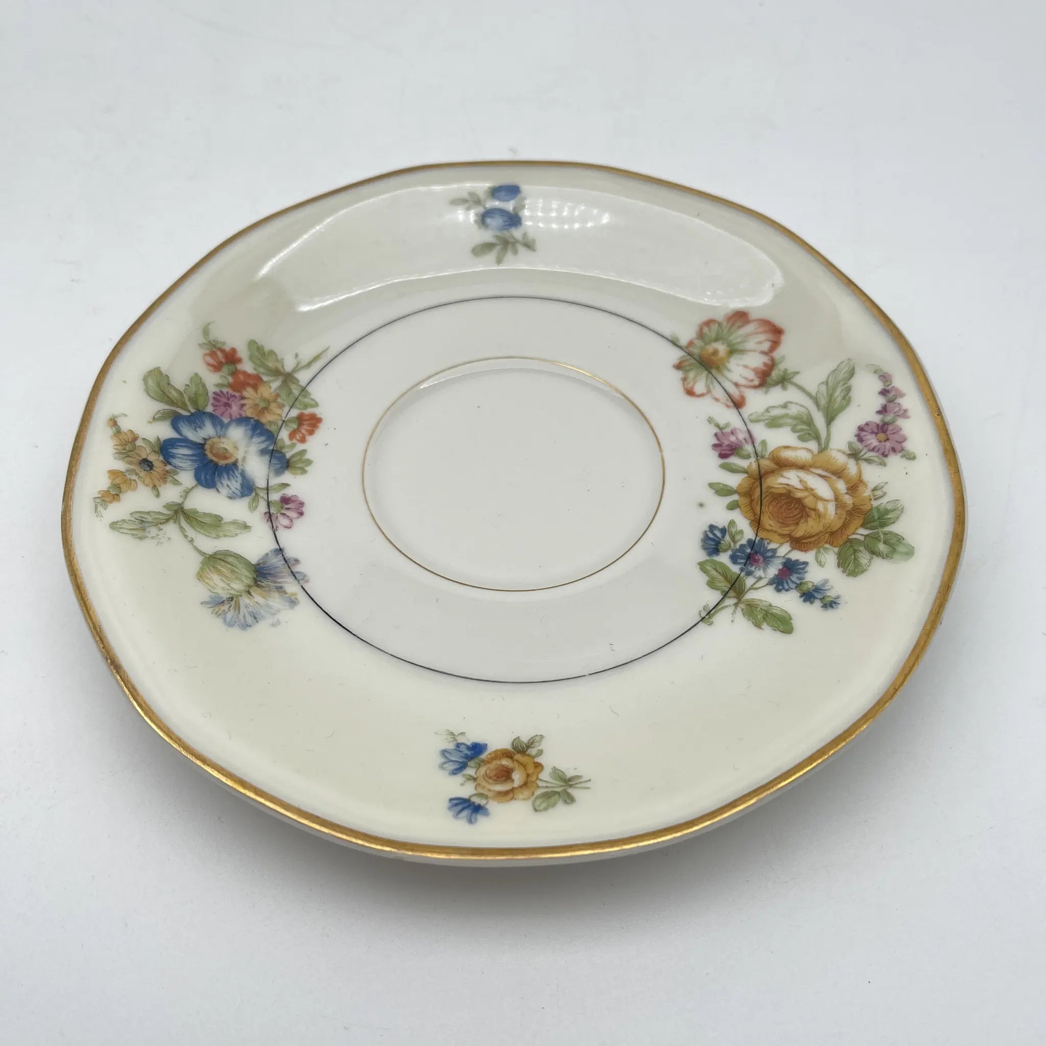【古董】茶杯&茶托2p / Theodore Haviland(西奥多阿比兰)/ Nosegay /估计20c早中期/瓷器/法国/花束,金色
