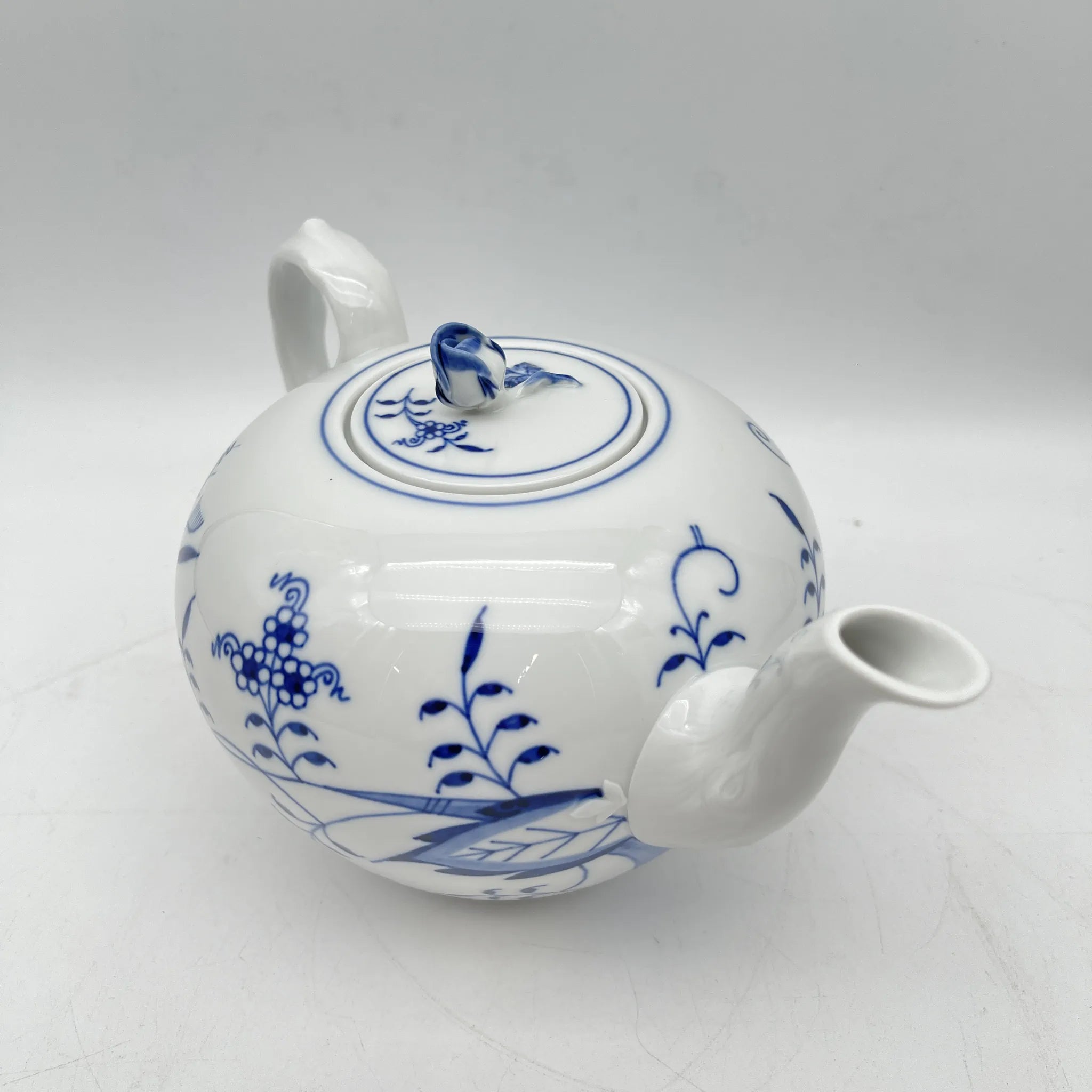 【再利用】茶具(茶壶,奶油,糖罐)/ Meissen / Blue Onion /估计20c晚期/瓷器/德国
