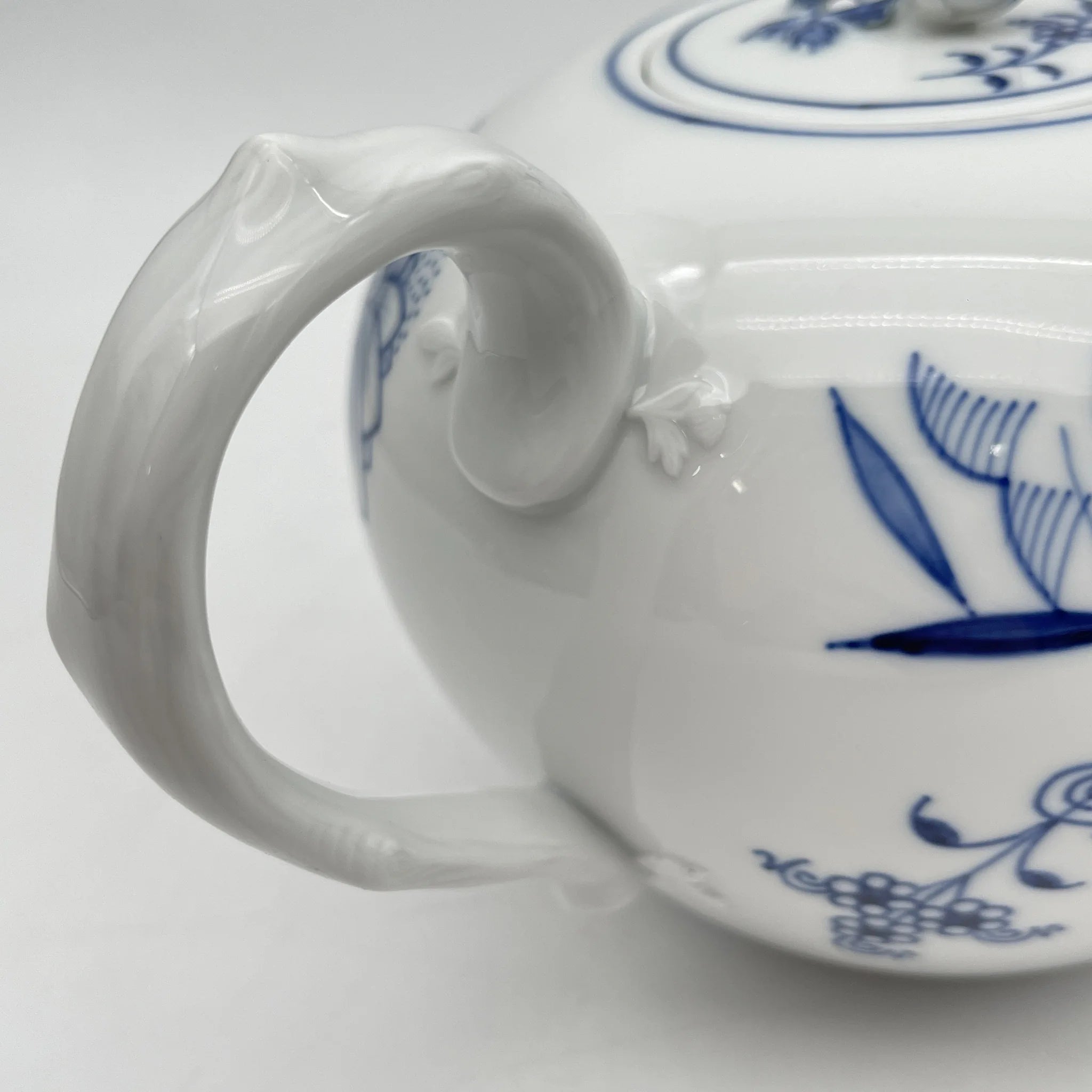 【再利用】茶具(茶壶,奶油,糖罐)/ Meissen / Blue Onion /估计20c晚期/瓷器/德国