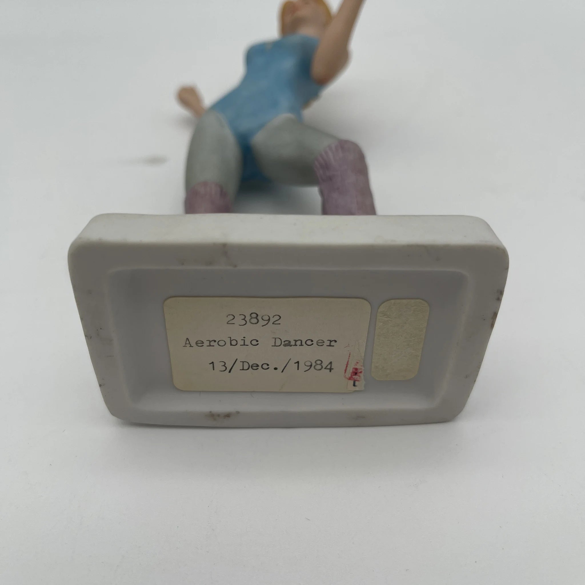 復古健身操舞者雕像 / 1984 / 素瓷,霧面,手工彩繪