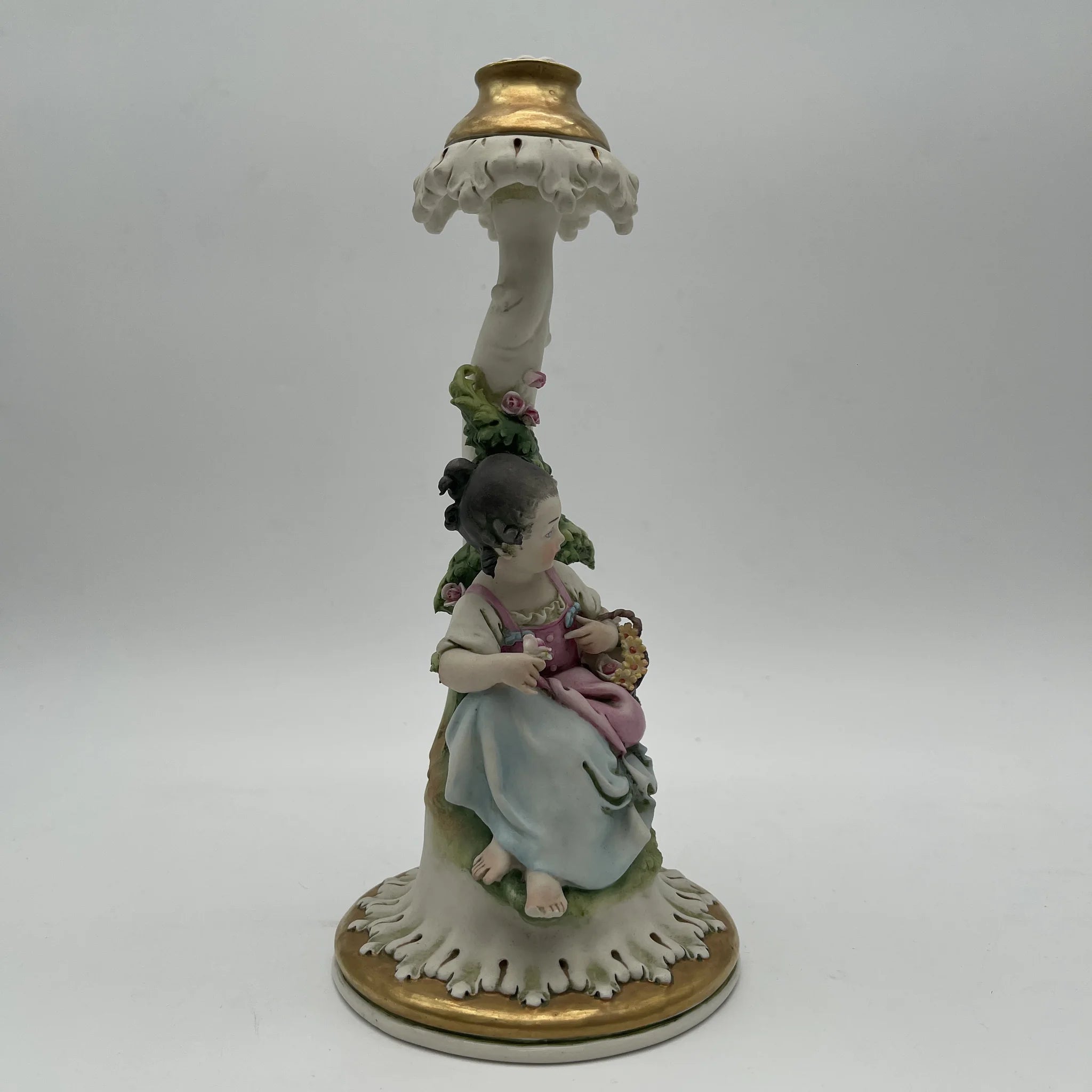 【アンティーク】 ろうそく立て / 1950-1970年代(推定) / 磁器 / イタリア / アカンサス台座