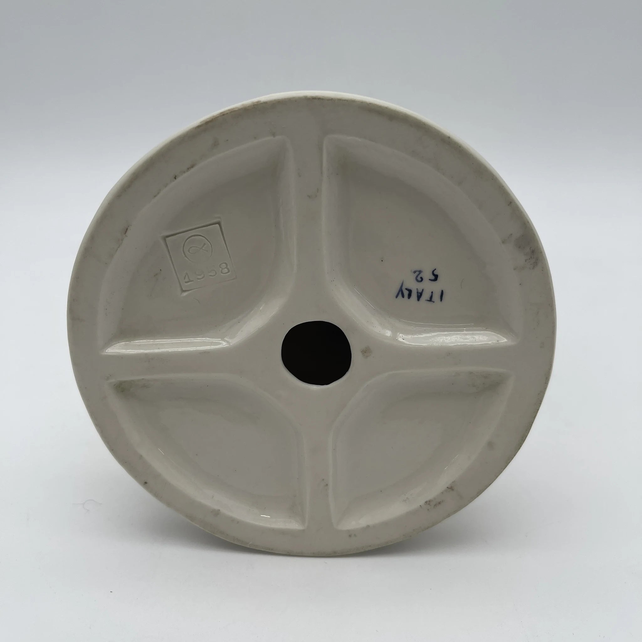 【アンティーク】 ろうそく立て / 1950-1970年代(推定) / 磁器 / イタリア / アカンサス台座