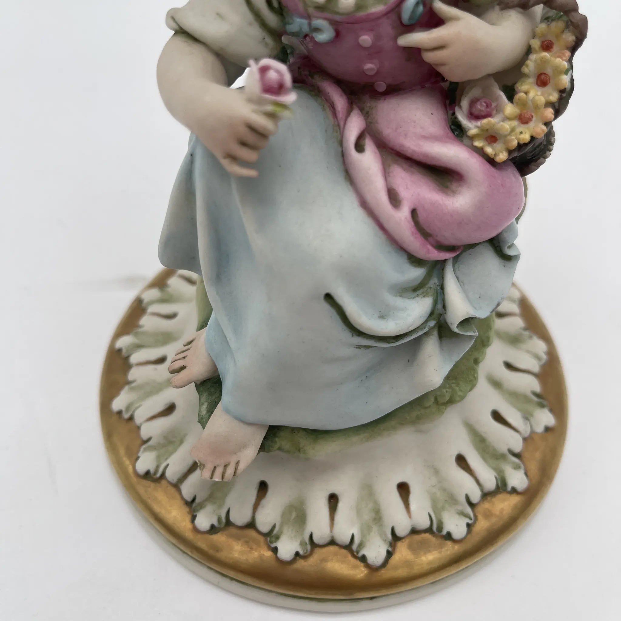 【アンティーク】 ろうそく立て / 1950-1970年代(推定) / 磁器 / イタリア / アカンサス台座