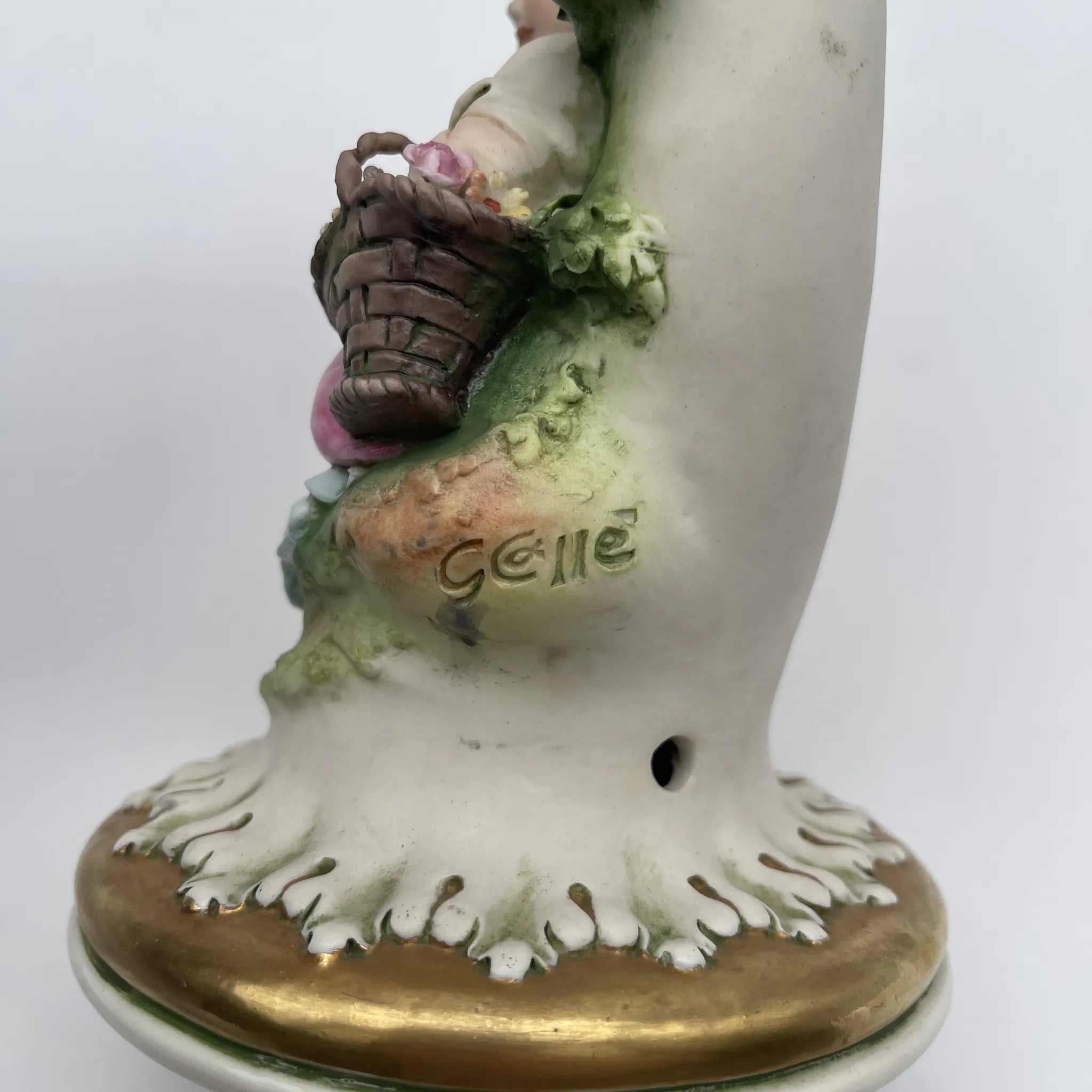 【アンティーク】 ろうそく立て / 1950-1970年代(推定) / 磁器 / イタリア / アカンサス台座