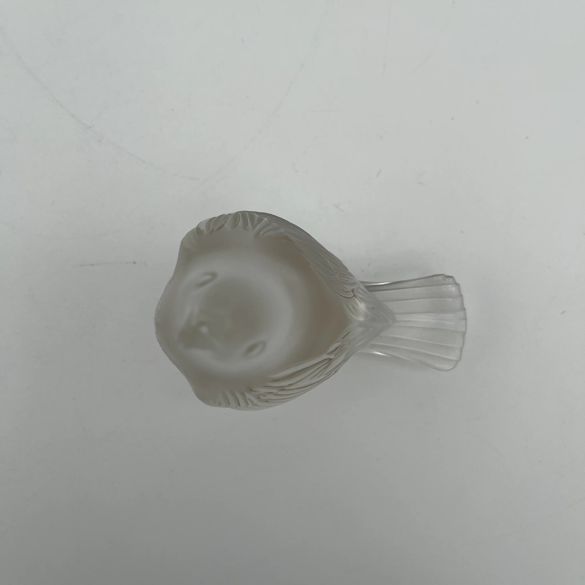 【アンティーク】 ガラスオブジェ / LALIQUE(ラリック) / Chanteur(シャントゥール:歌う小鳥) / ガラス / サテン仕上げ,エッチング,型吹きガラス