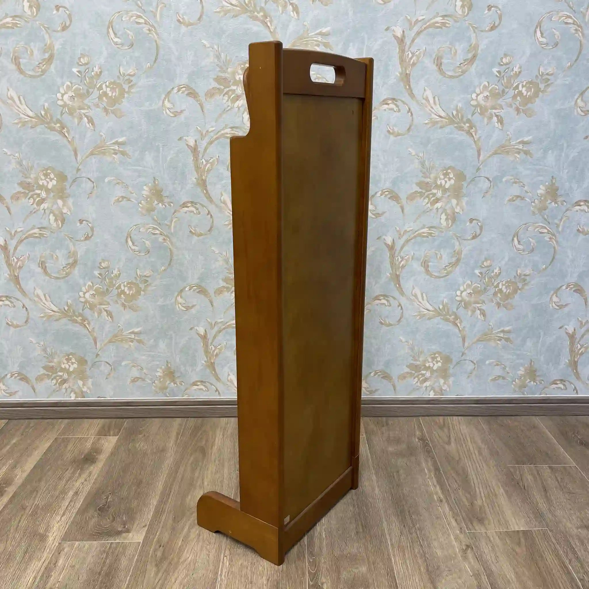【再利用】拖鞋架 / Karimoku 家具