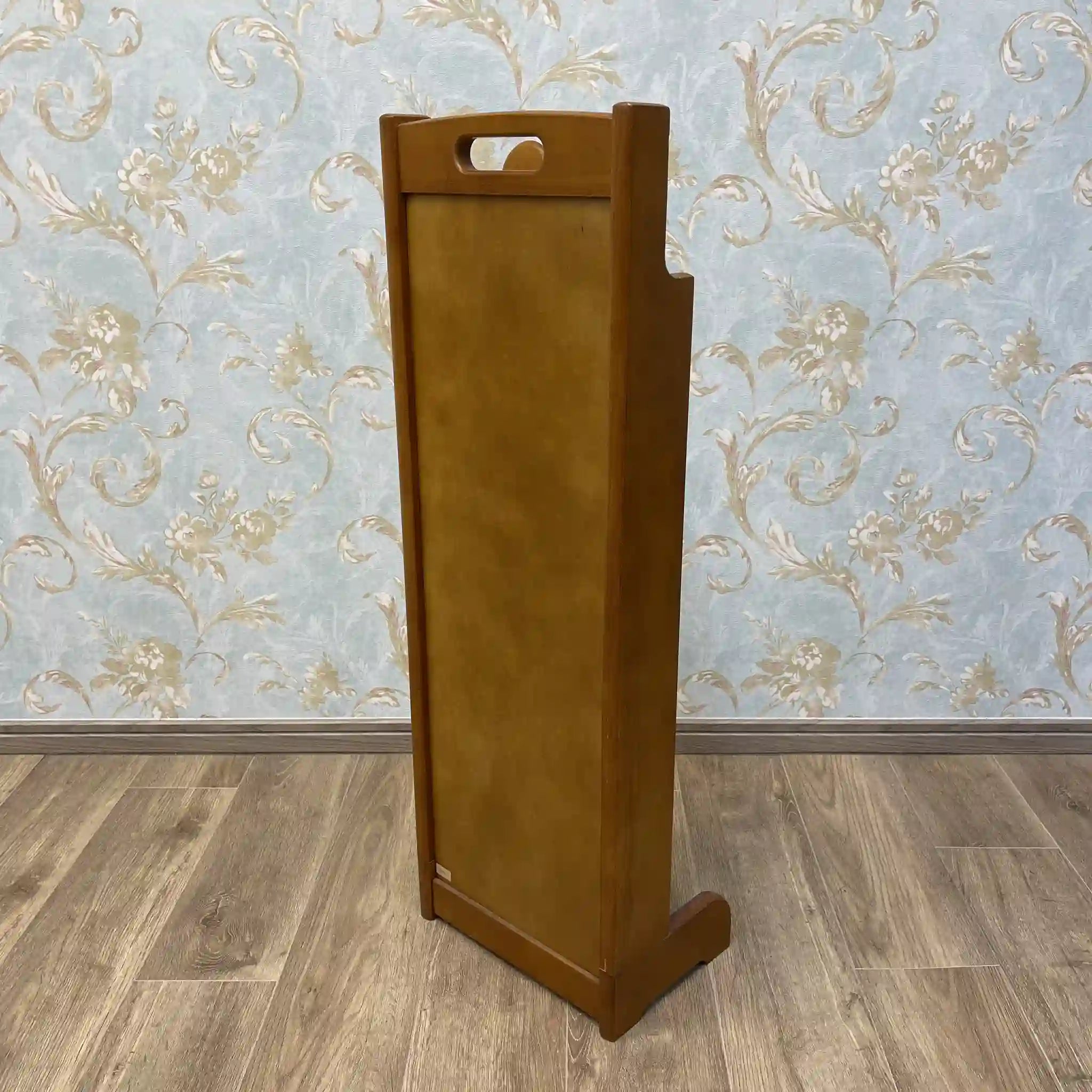 【再利用】拖鞋架 / Karimoku 家具