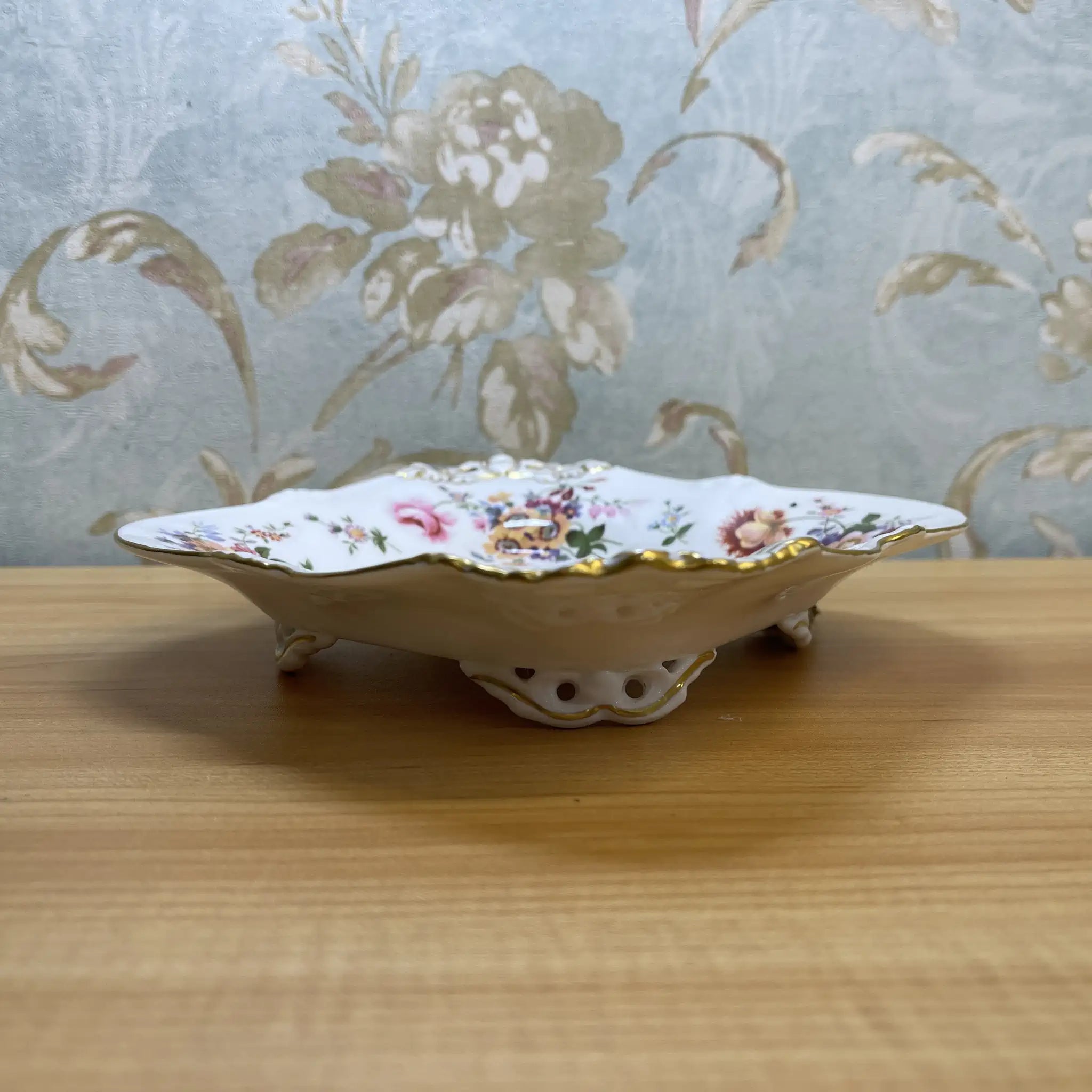 【复古】带腿餐盘