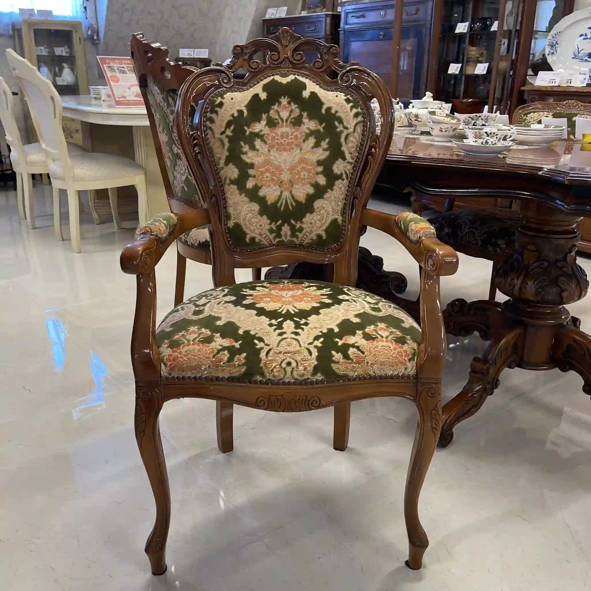 【リユース】 アンティーク調アームチェア / イタリア / 金華山織り