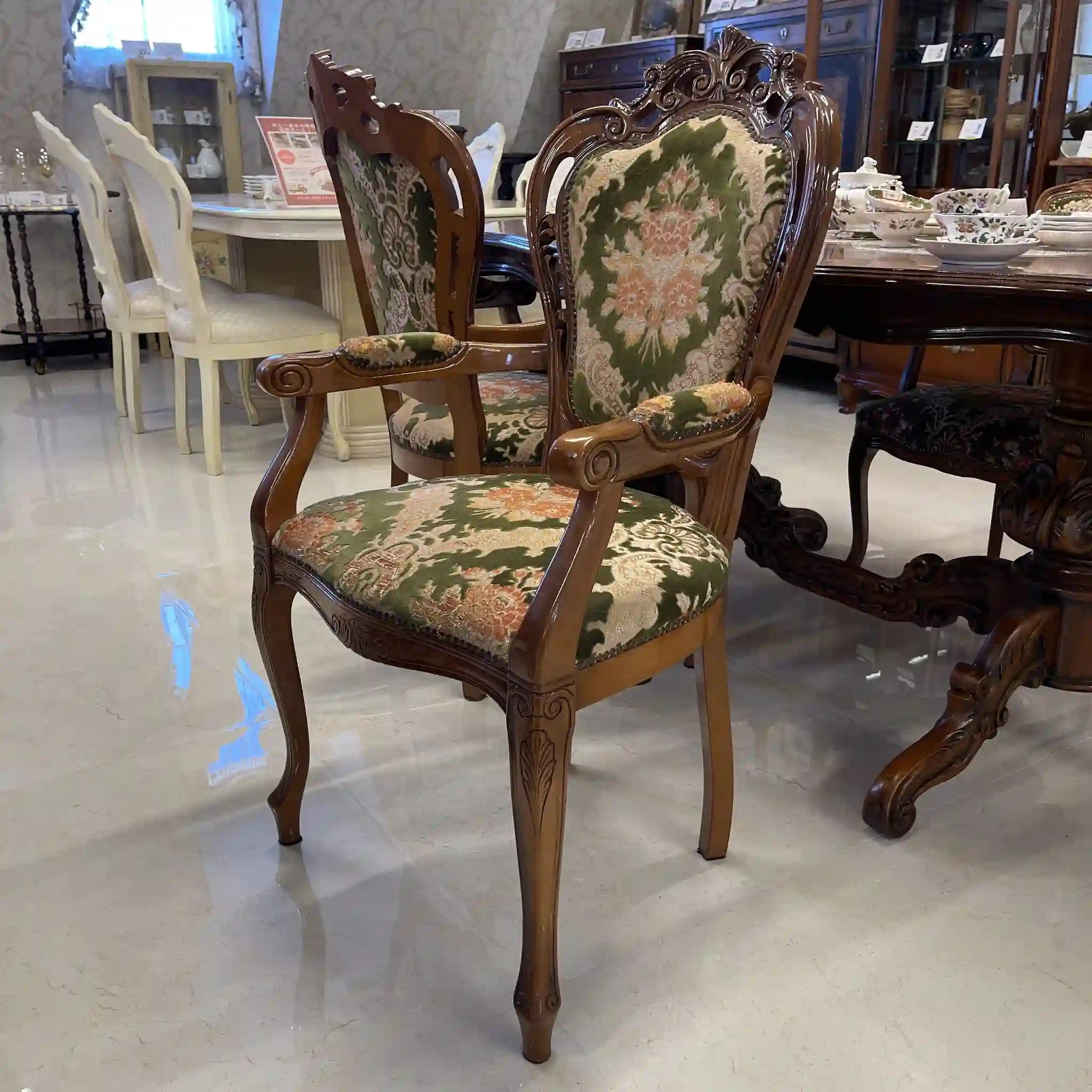 【リユース】 アンティーク調アームチェア / イタリア / 金華山織り