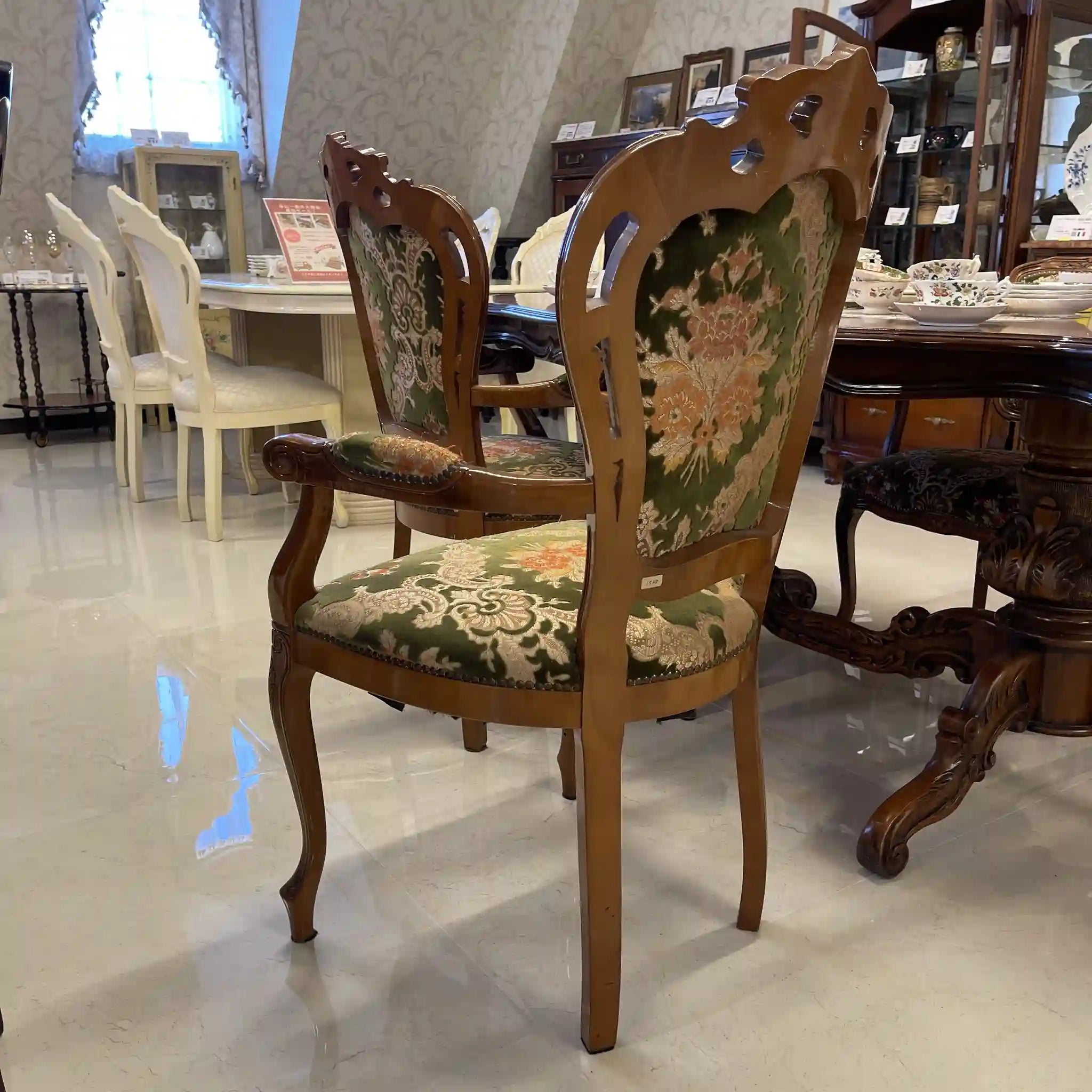 【リユース】 アンティーク調アームチェア / イタリア / 金華山織り