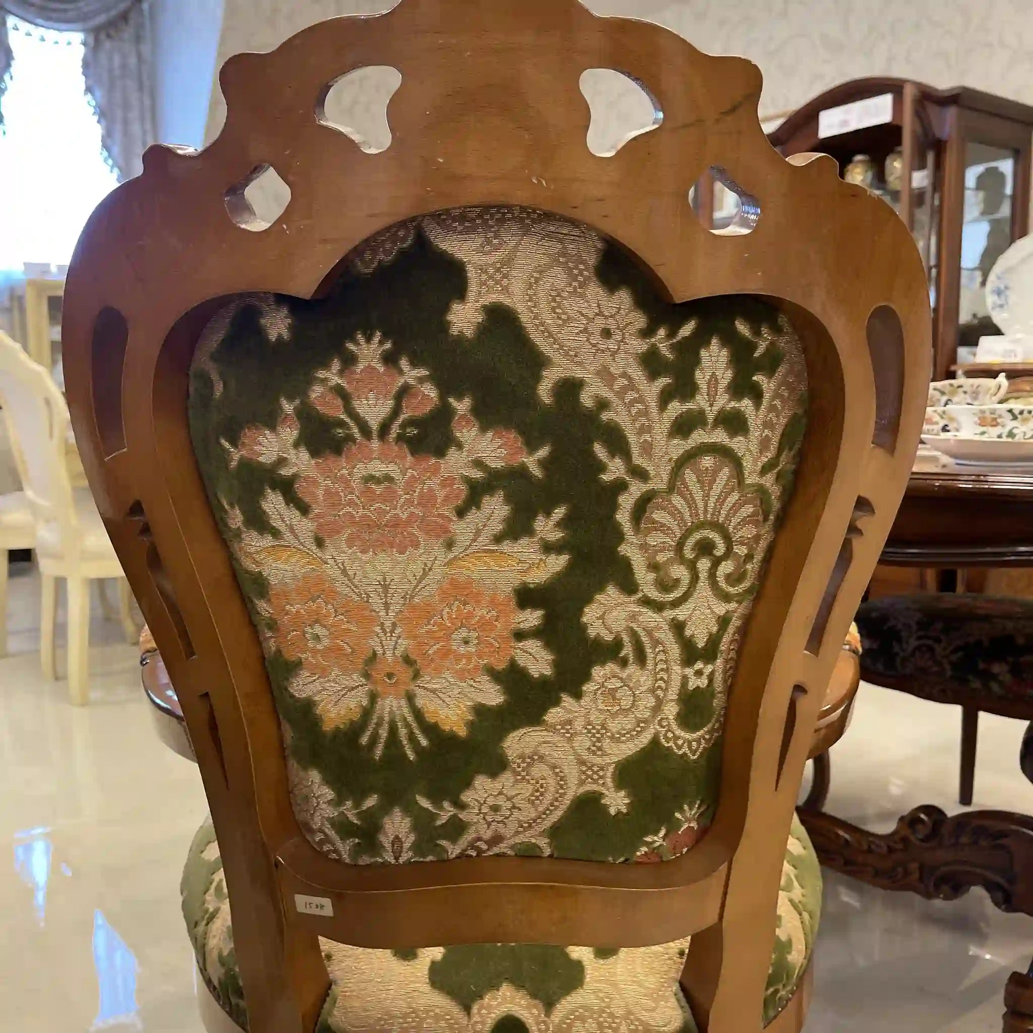 【リユース】 アンティーク調アームチェア / イタリア / 金華山織り
